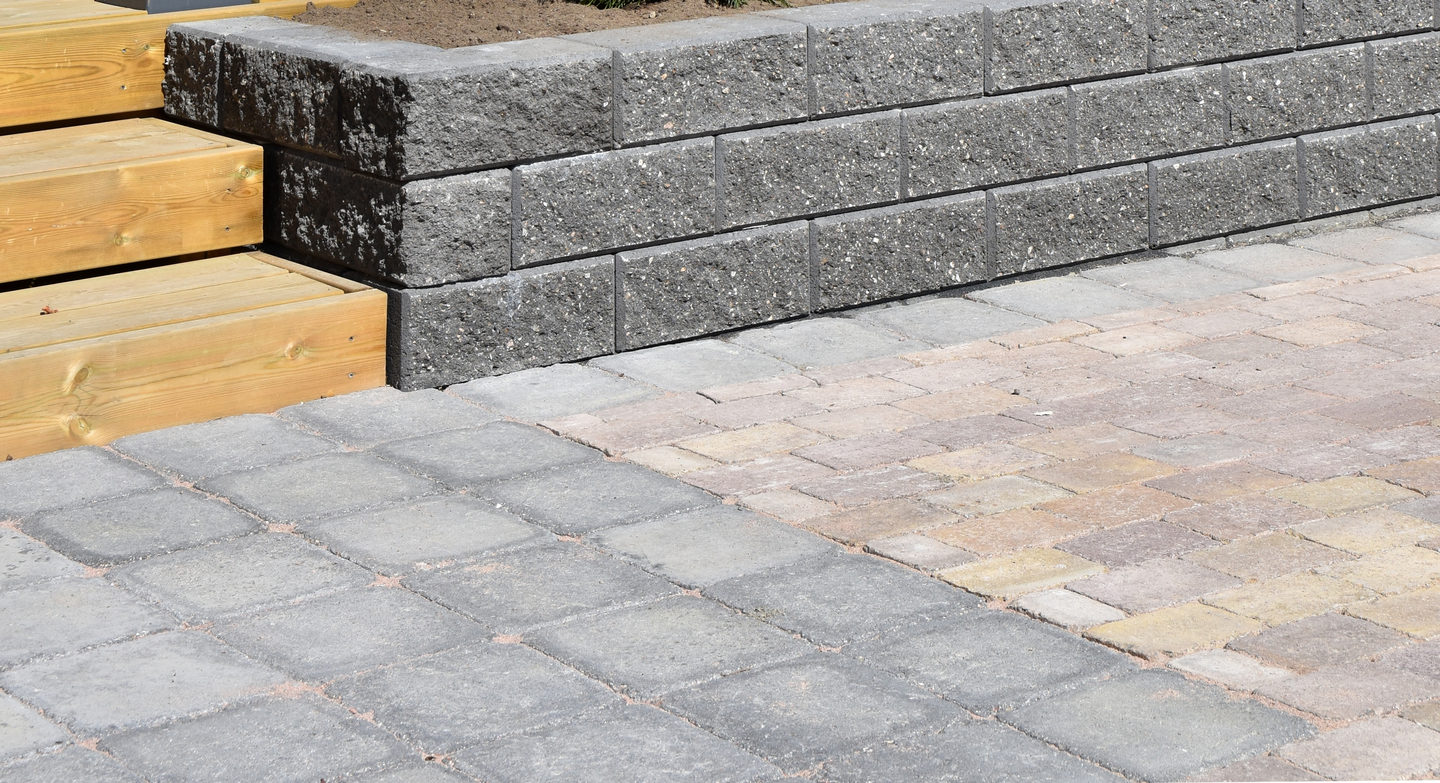 Antiikkilaatta Lakka 60 musta 238x238x60mm 17,7kpl/m²