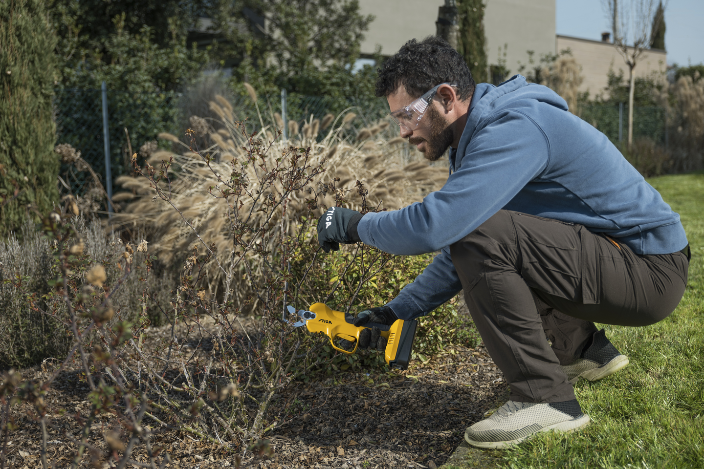 Akkuoksasakset Stiga SC 100e Kit 1x2,0Ah