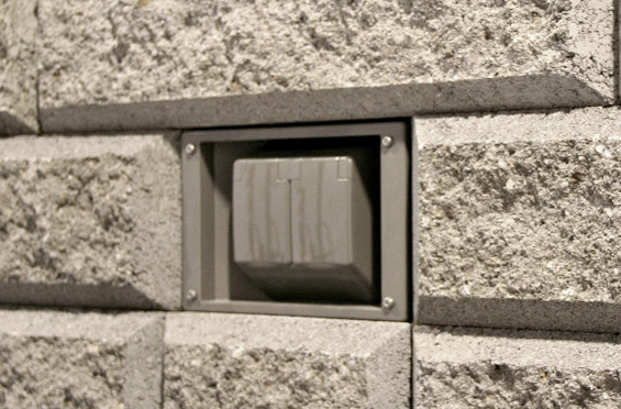 Vallikivi pistorasia HB 160x98x190mm harmaa