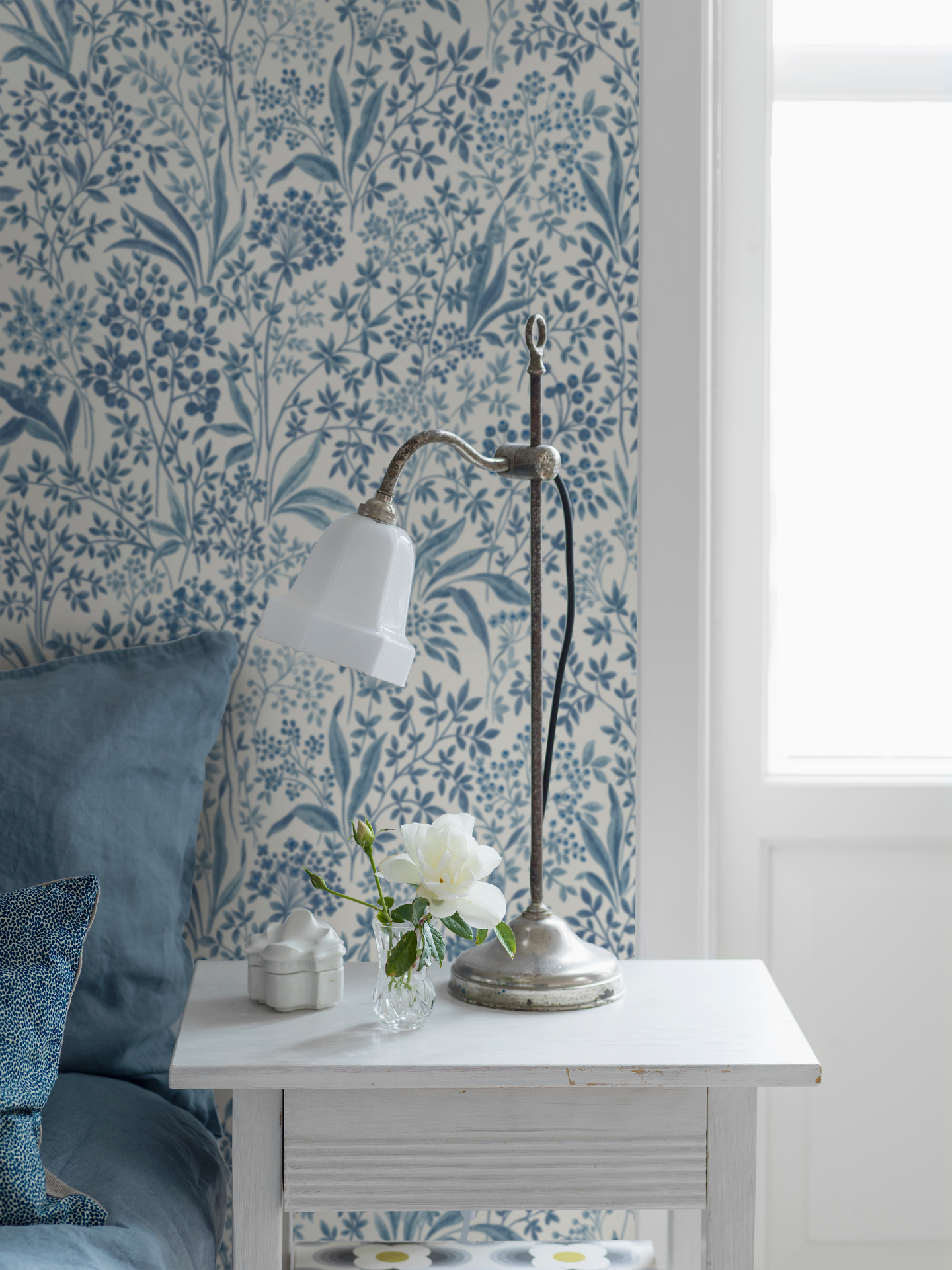 Kuitutapetti Boråstapeter Blue & White 6145 Nocturne 10,05m