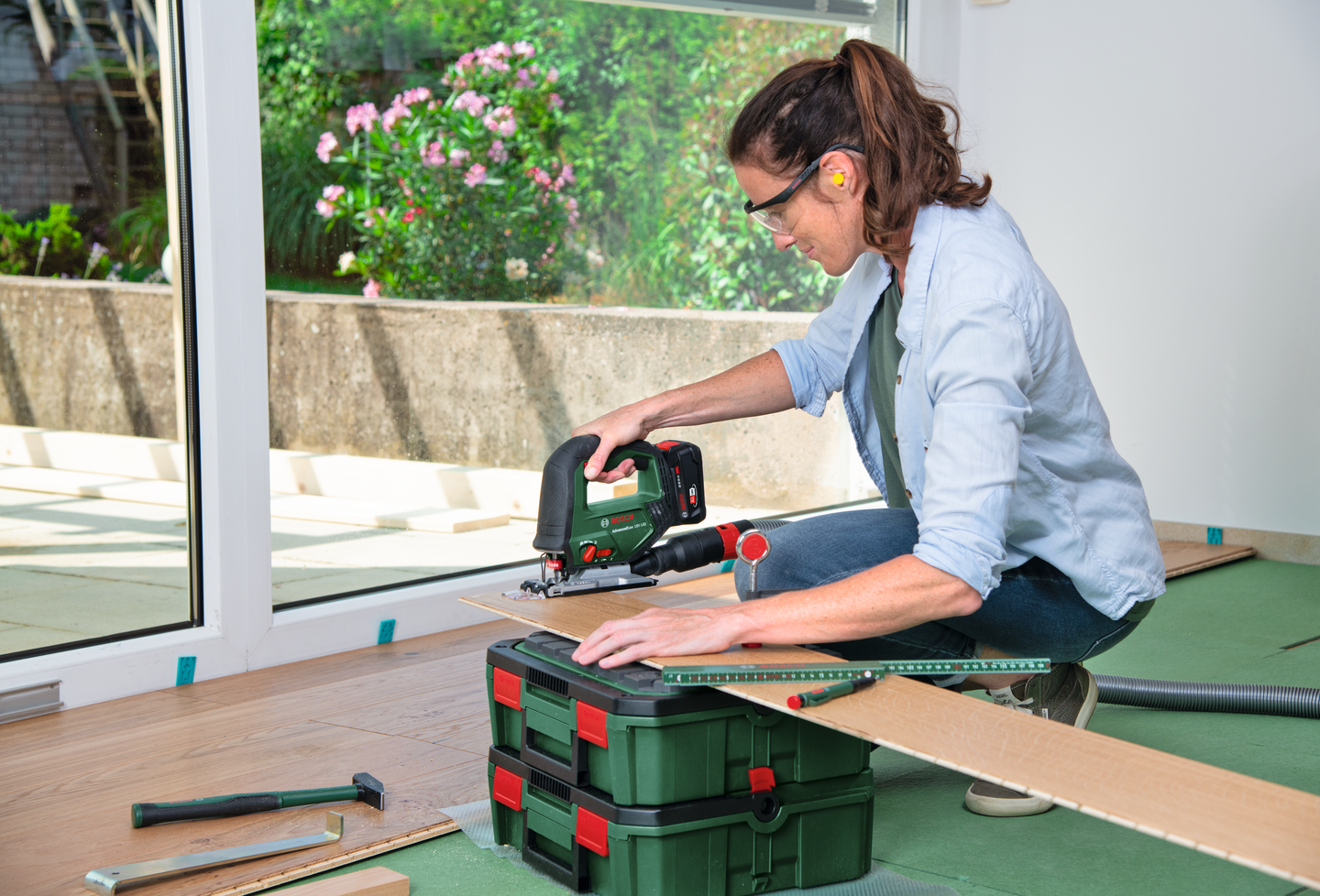 Akkupistosaha Bosch AdvancedSaw 18V-140 1x2,0 Ah + kantolaukku