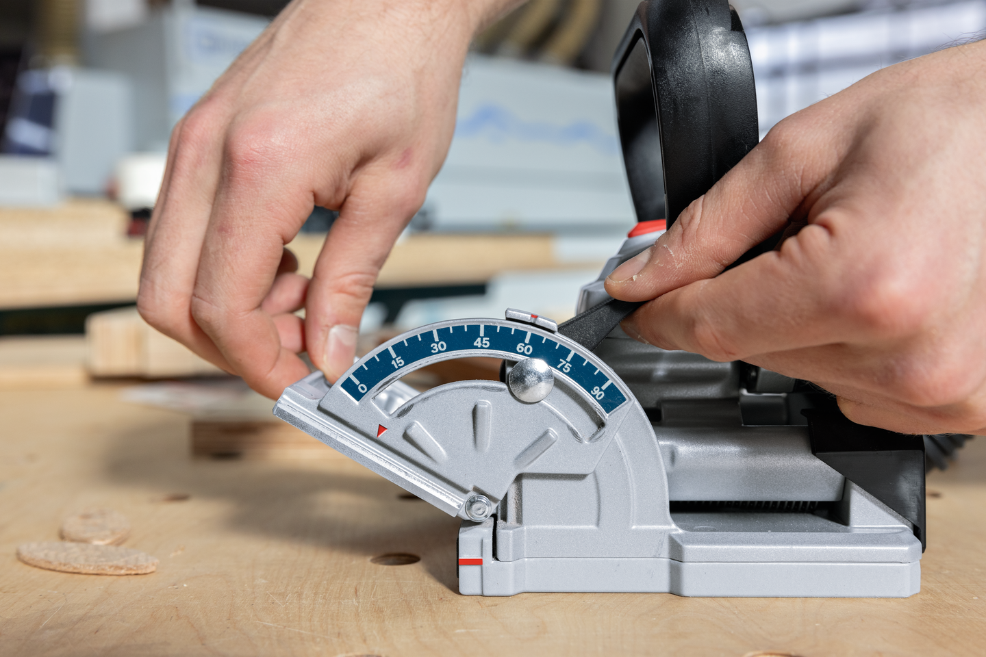 Akkulamellijyrsin Bosch GFF 18V-22 Solo