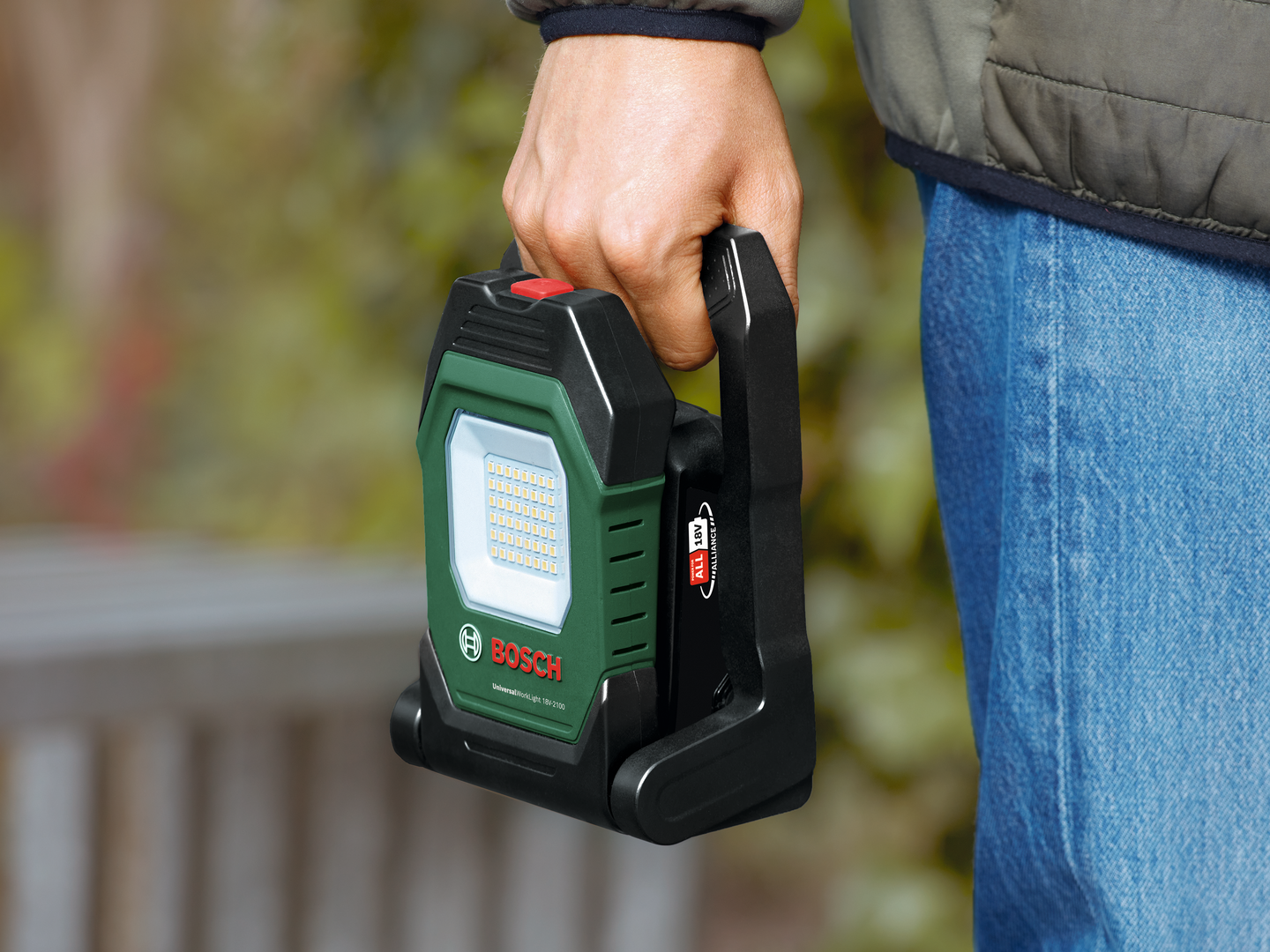 Akkulamppu Bosch UniversalWorkLight 18V-2100 Solo