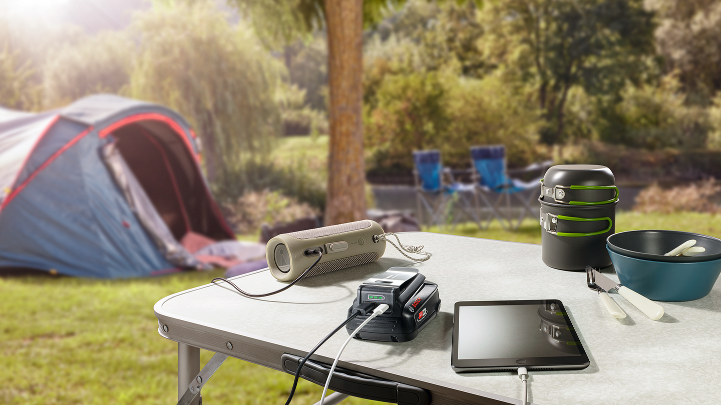 Adapteri Bosch UniversalUSB 18V-45