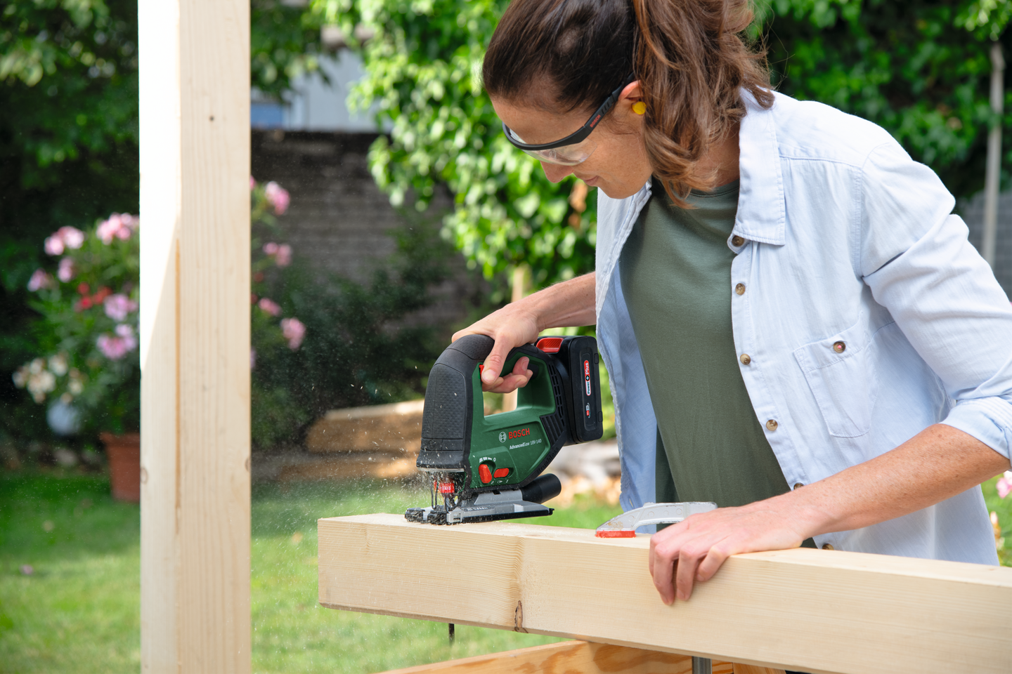 Akkupistosaha Bosch AdvancedSaw 18V-140 Solo + kantolaukku