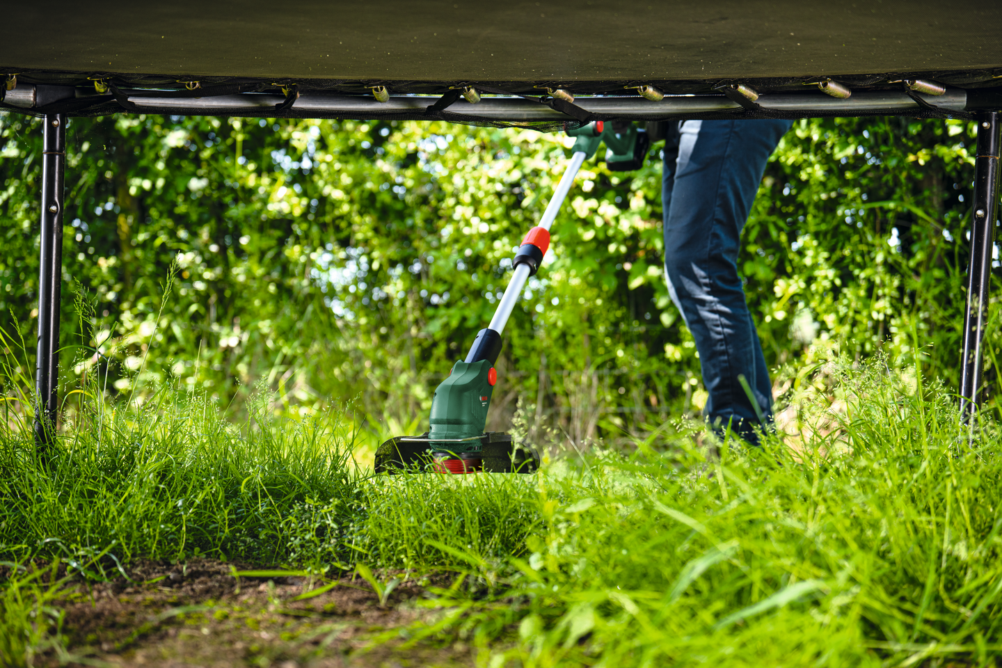 Akkuruohotrimmeri Bosch UniversalGrassCut 18V-23-450 Solo + lisäsiima