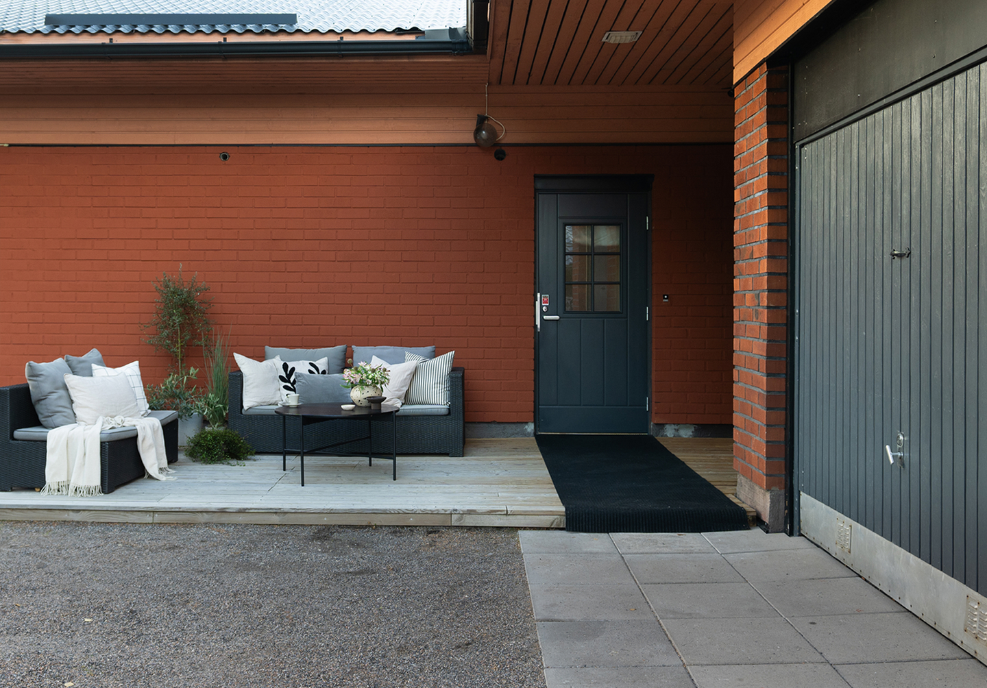 Kivitex Brick House Paint silikaattimaali SSC 2,7l täyshimmeä