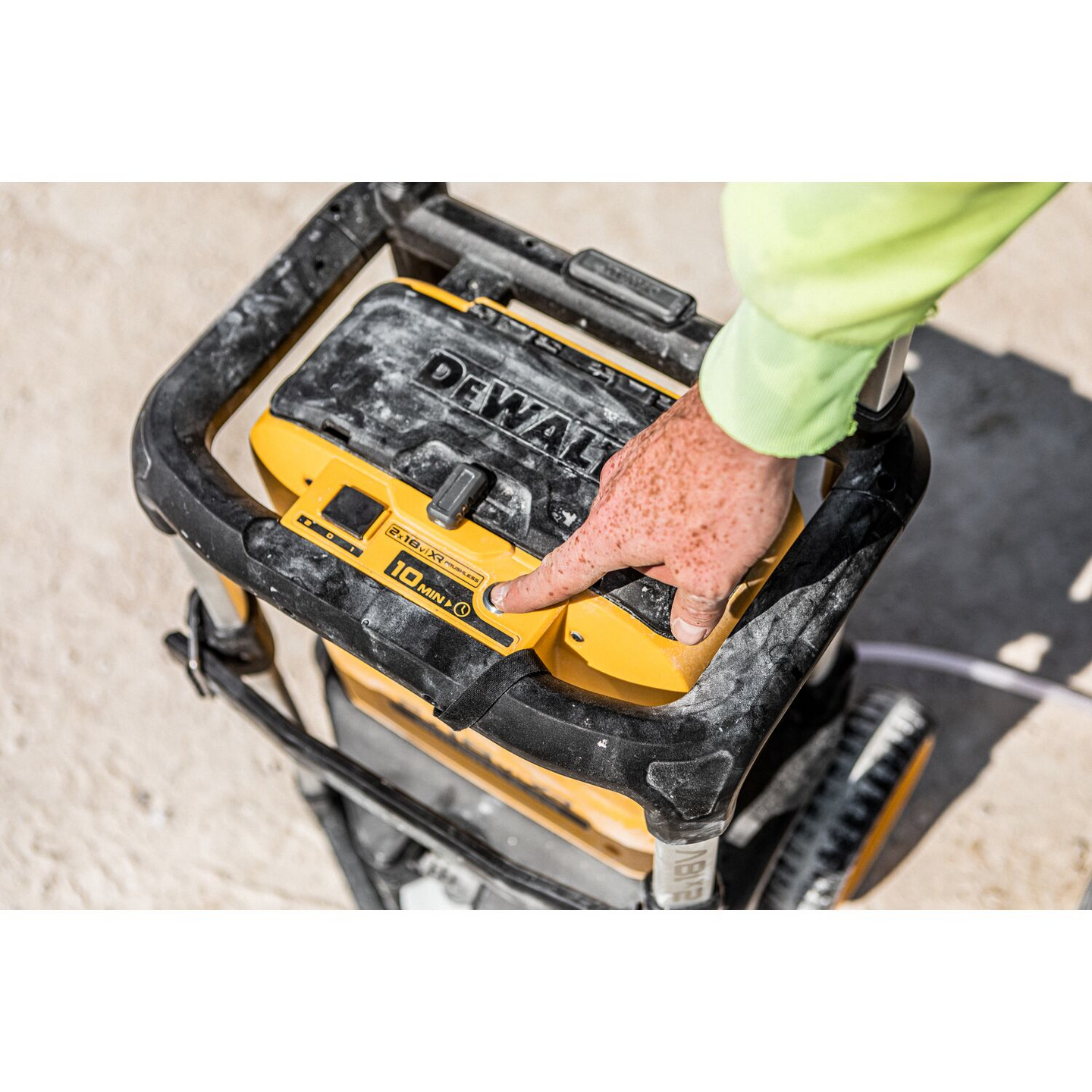 Akkupainepesuri Dewalt 5,0Ah DCMPW1600N 2x18V XR runko