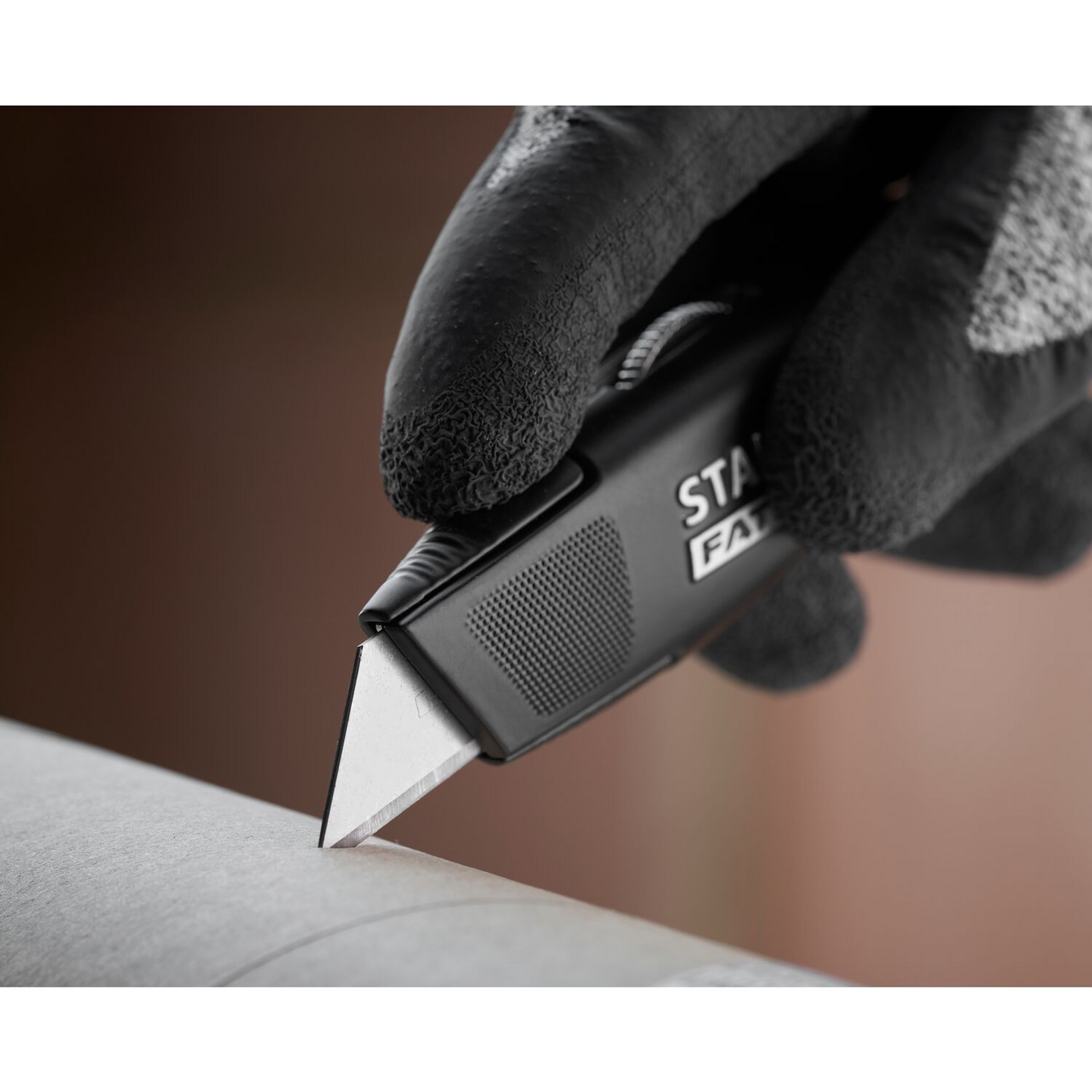 Mattoveitsi Stanley Fatmax musta 223mm