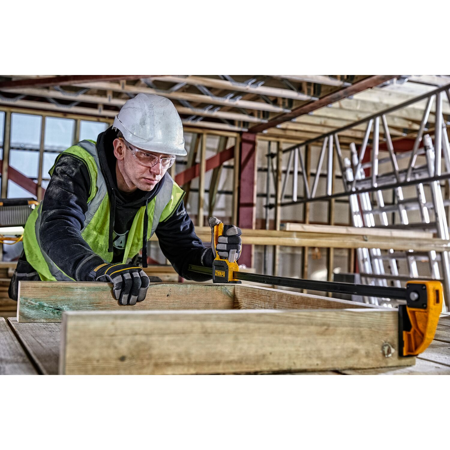 Pikapuristin Dewalt XL 900mm