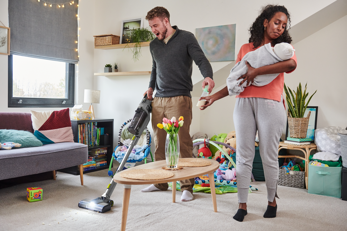 Varsi-imuri Ryobi RSVS18BL-0 18V ONE+ hiiliharjaton moottori ei akkua mukana