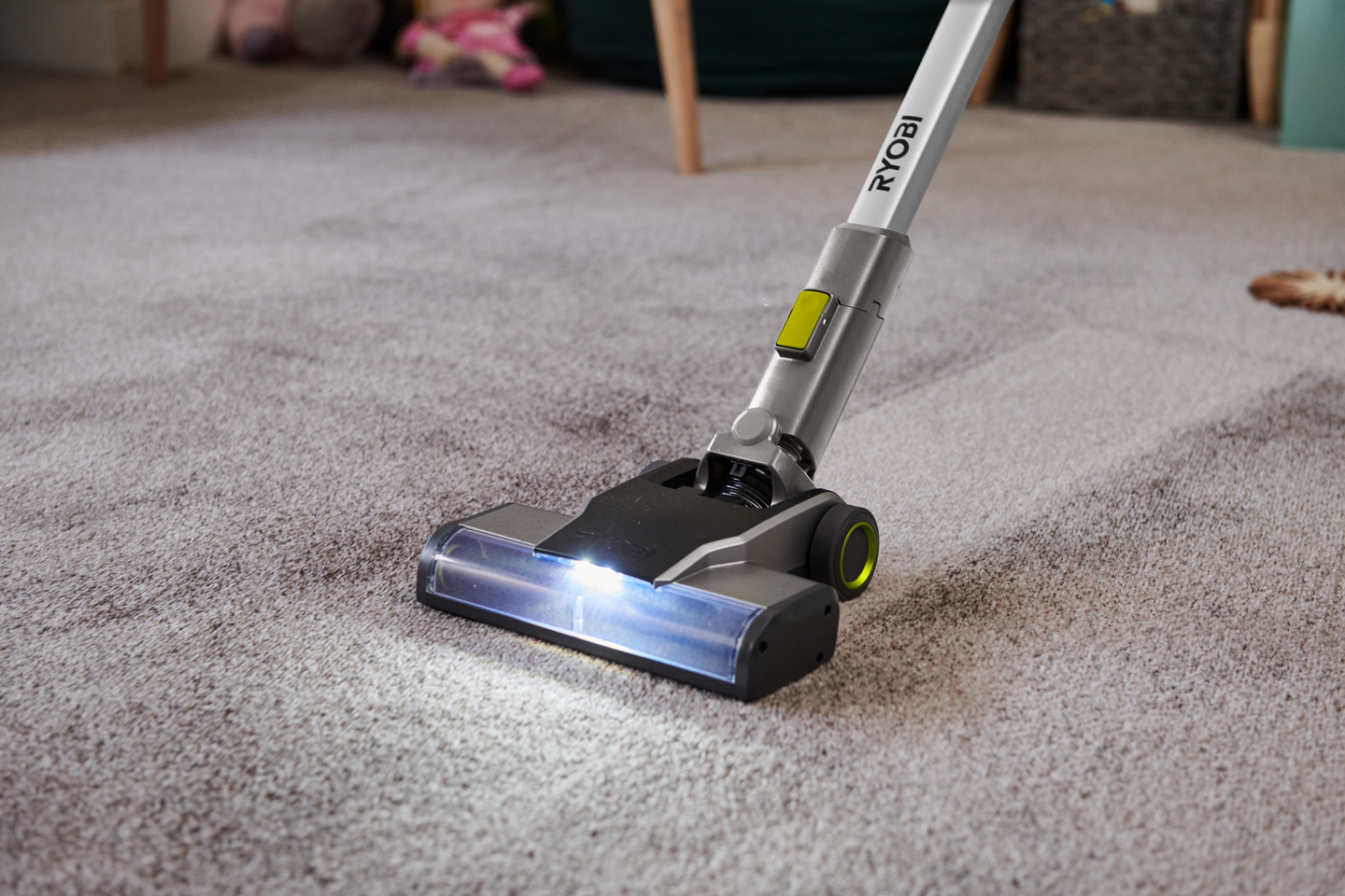 Varsi-imuri Ryobi RSVS18-0 18V ONE+ ei akkua mukana