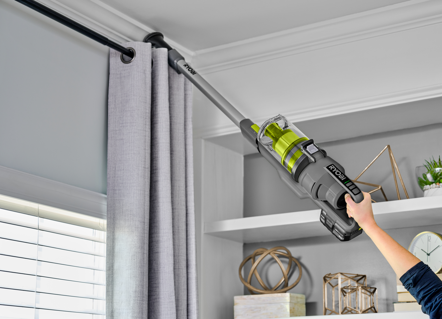 Varsi-imuri Ryobi RSVS18-0 18V ONE+ ei akkua mukana