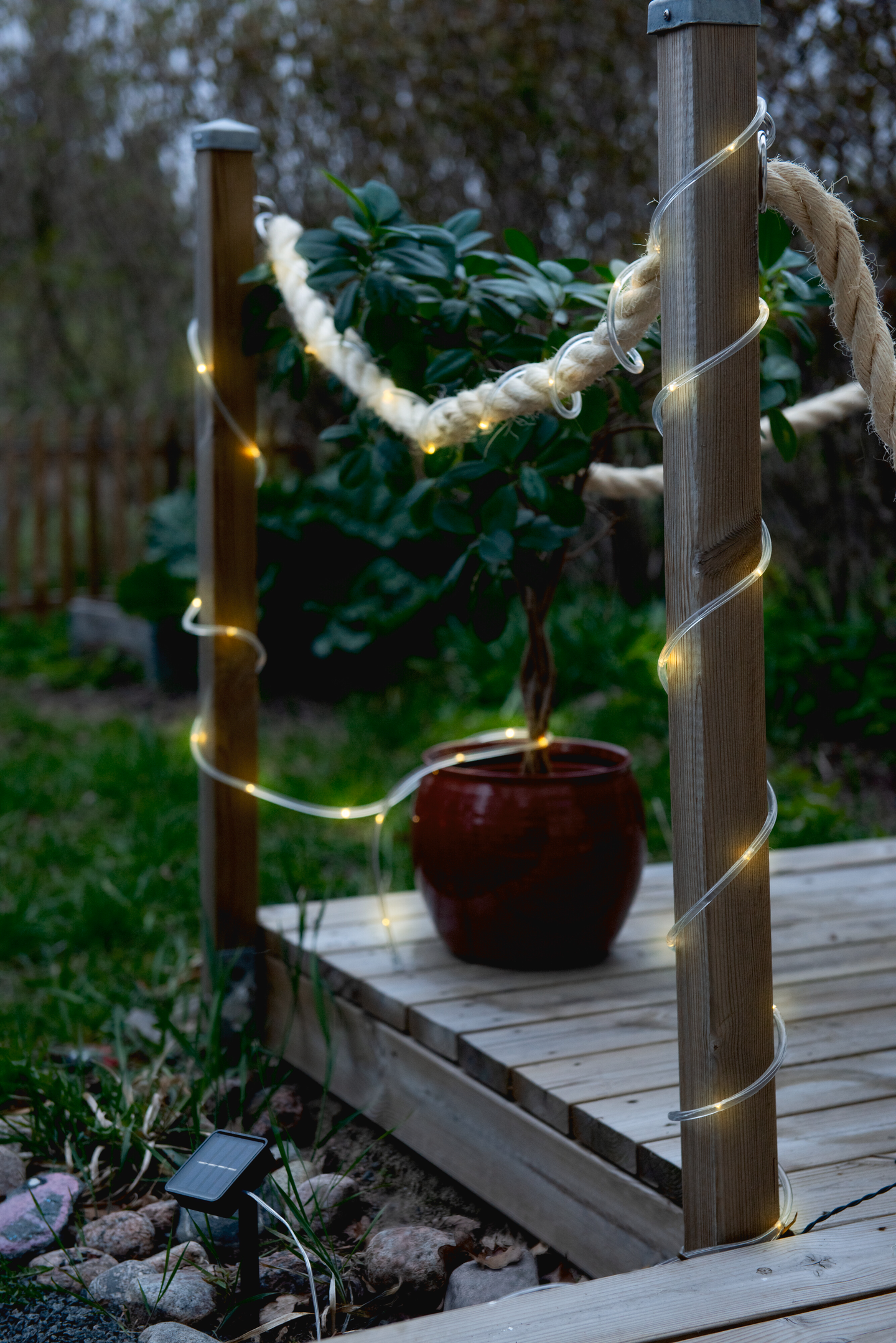 Solar valonauha Airam Kiti valkoinen