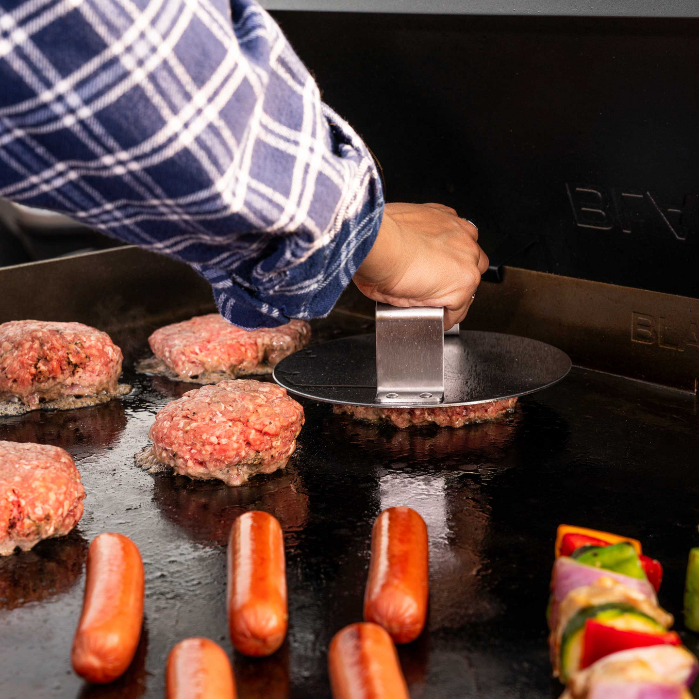 ParilaGrilli 36'' kovakannella Blackstone