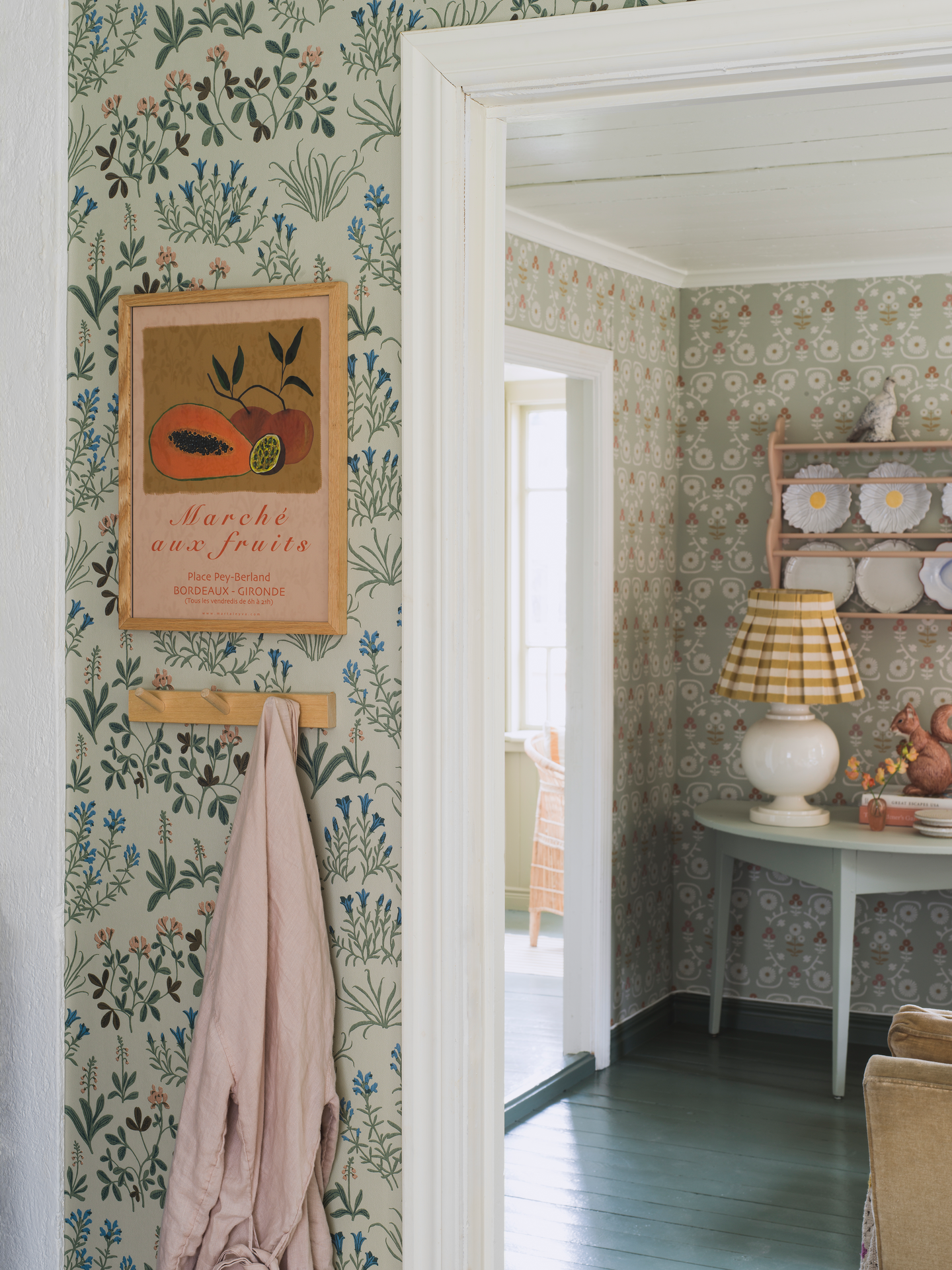 Kuitutapetti Boråstapeter Nordic Folk 5801 Noras Äng 10,05m