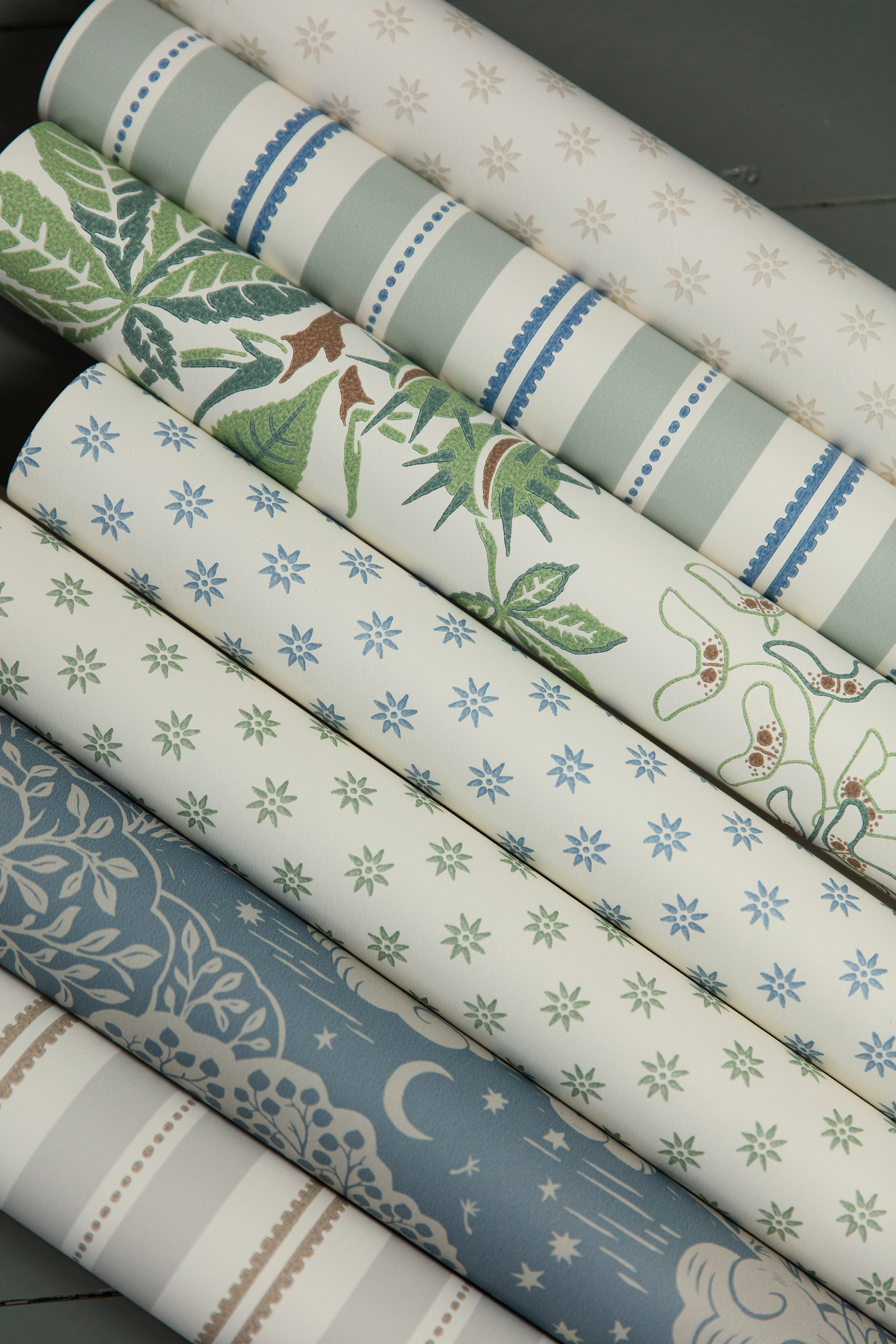 Kuitutapetti Boråstapeter Nordic Folk 5802 Noras Äng 10,05m