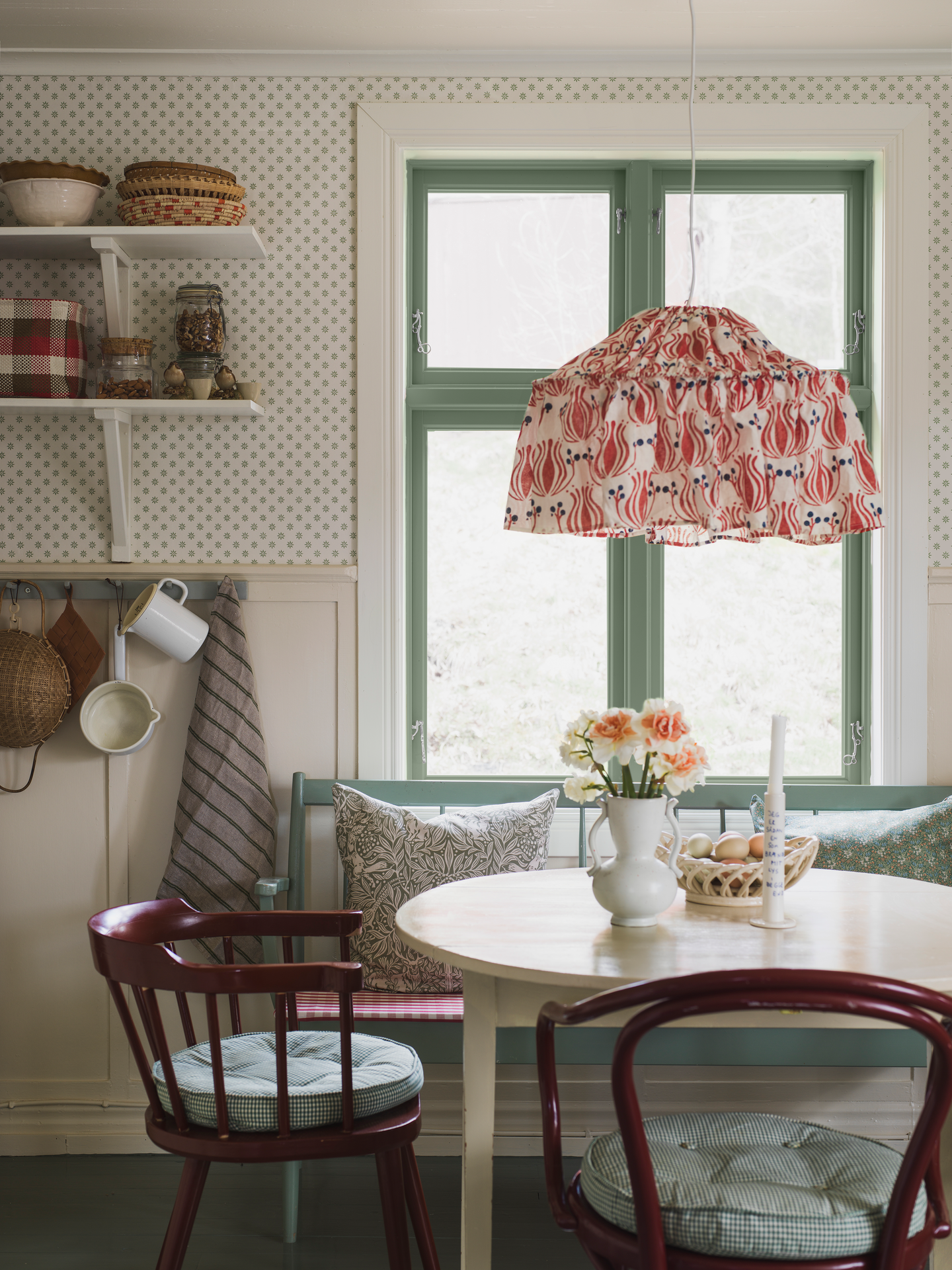 Kuitutapetti Boråstapeter Nordic Folk 5809 Skogsstjärna 10,05m