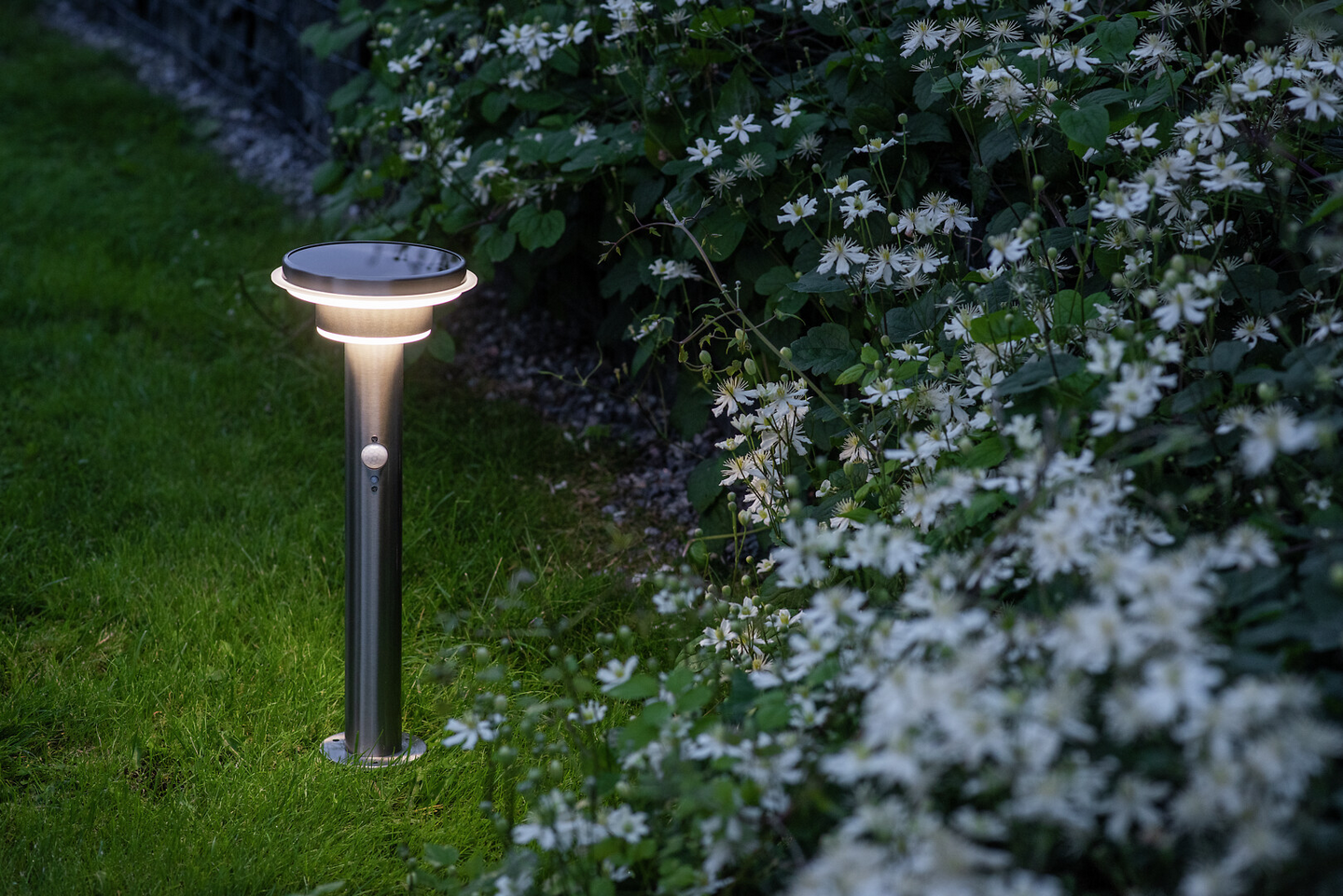 Pollarivalaisin Airam Arette Solar ruostumaton teräs