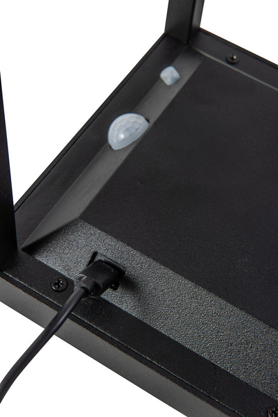 Solar-pylväsvalaisin Airam Pilar USB-ladattava