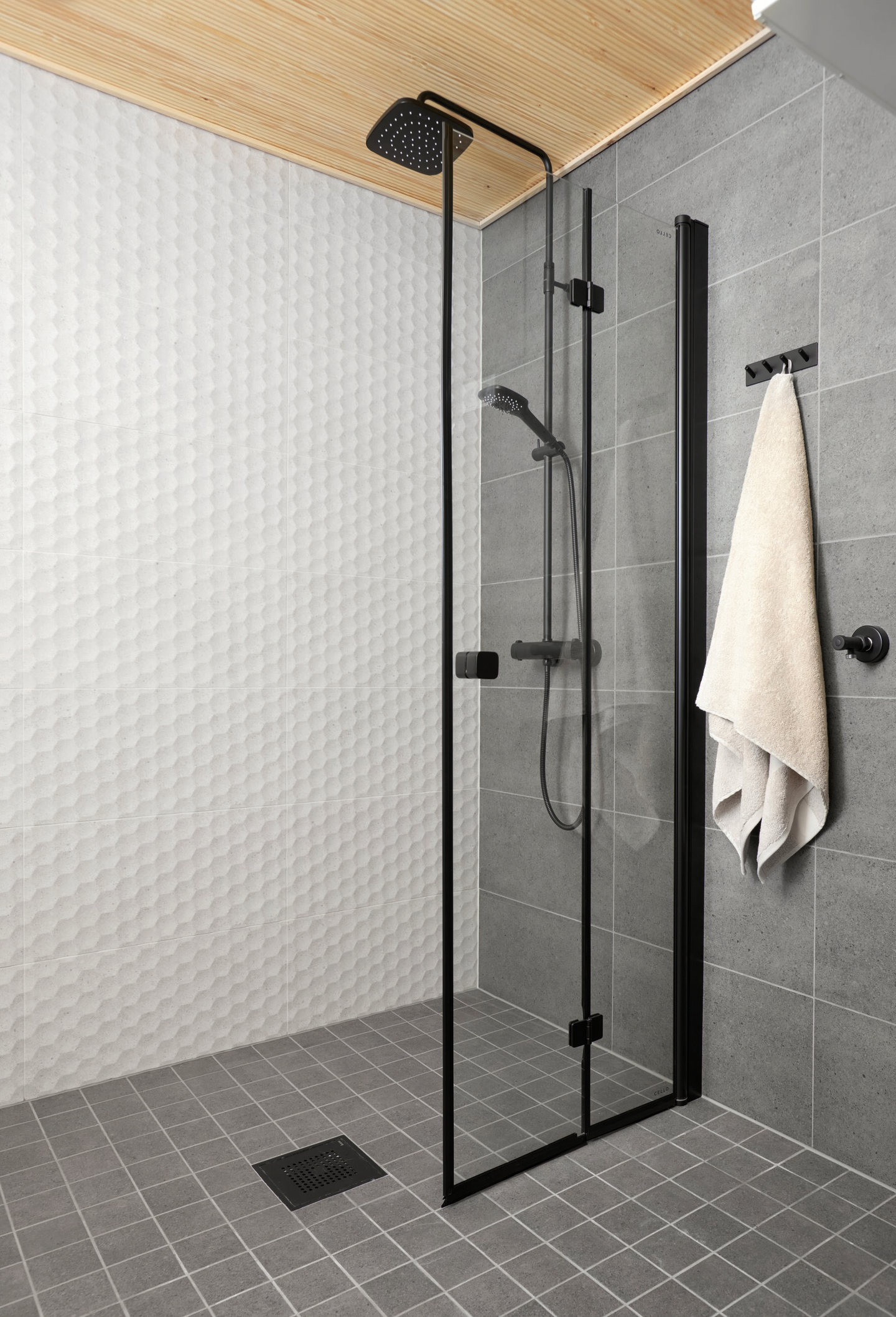 Seinälaatta Cello Uma 30x60 antrasiitti matta RT 8,5mm 1,08m²