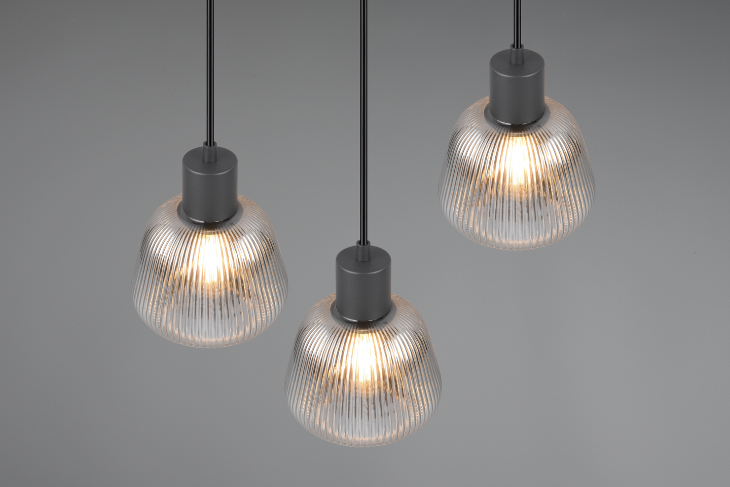 Riippuvalaisin TRIO Tarifa E27 3-osainen mattamusta