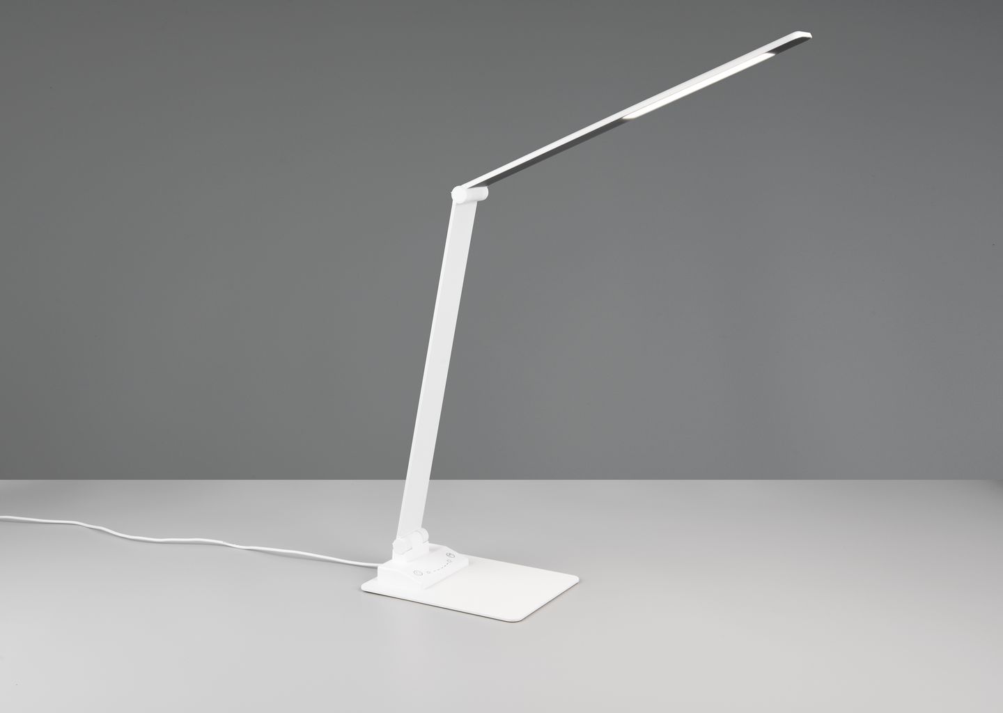 Pöytävalaisin TRIO Travis led 6,5W mattavalkoinen