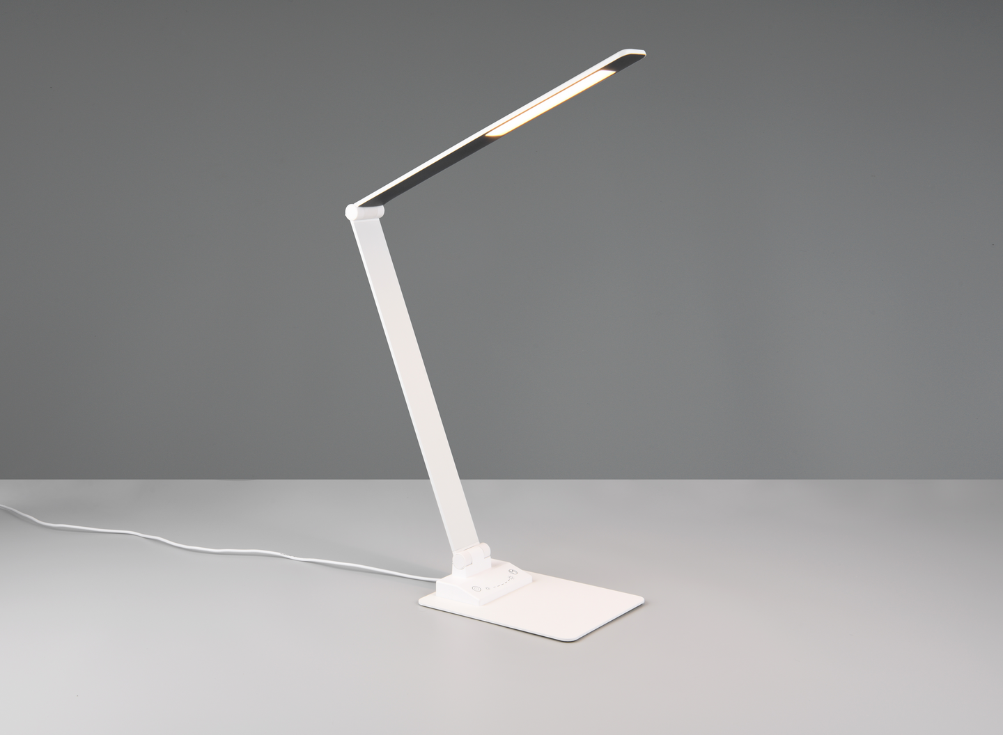 Pöytävalaisin TRIO Travis led 6,5W mattavalkoinen