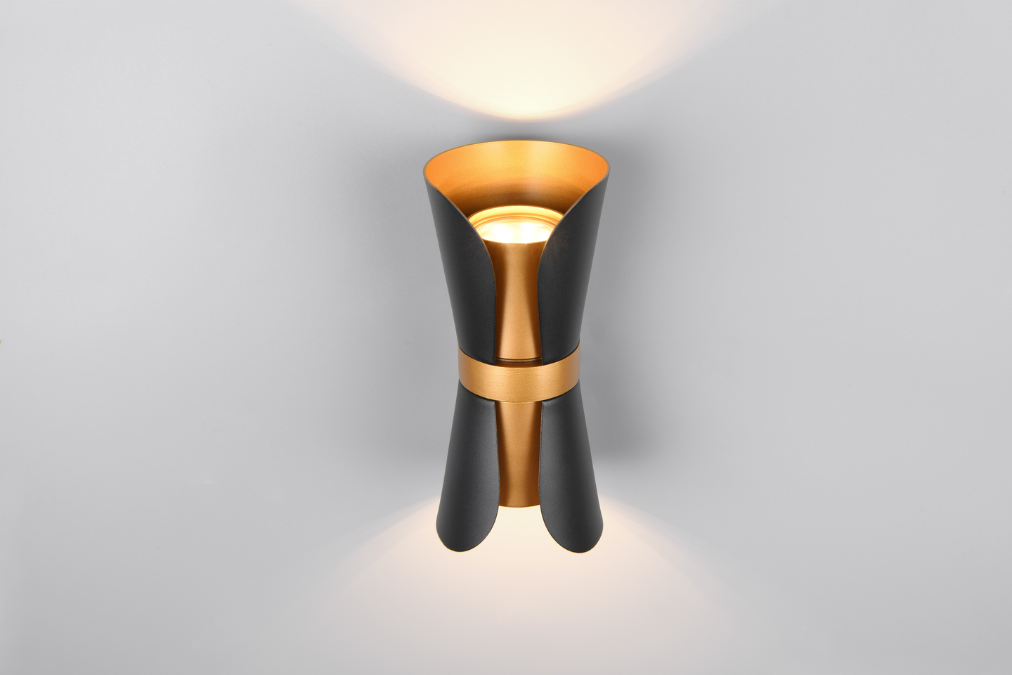 Seinävalaisin TRIO Coat GU10 2-osainen mattamusta