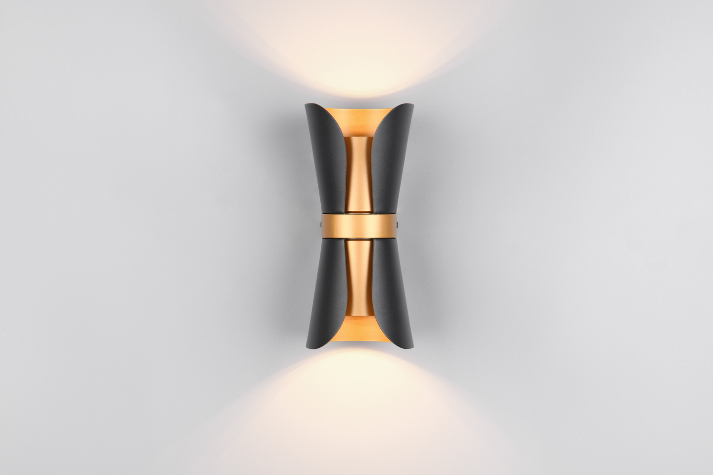 Seinävalaisin TRIO Coat GU10 2-osainen mattamusta