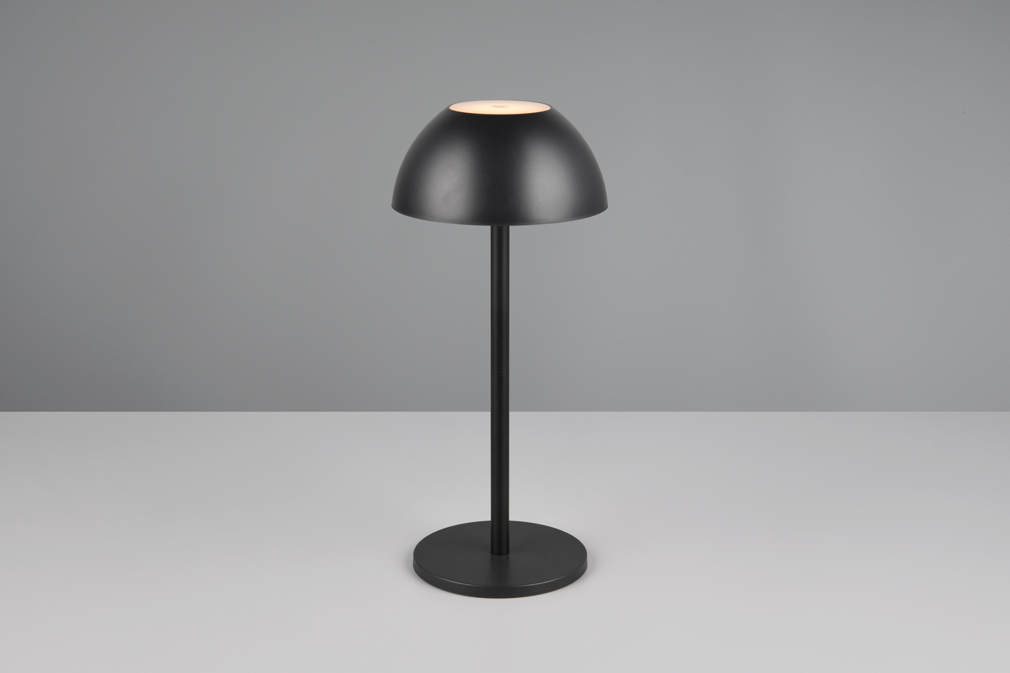 Ulkopöytävalaisin TRIO Ricardo led 1,7W mattamusta ladattava