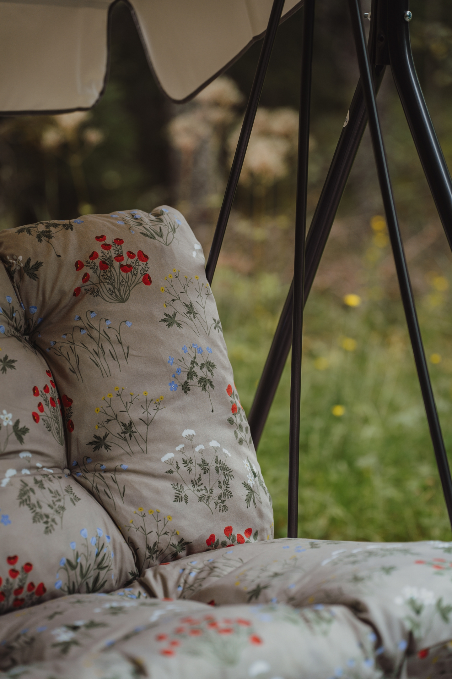 Pihakeinu Varax Duetto 2-h  99B kukkainen-beige