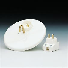 Valaisinpistotulppa Ensto AKTV 13 maadoitettu kulmamalli