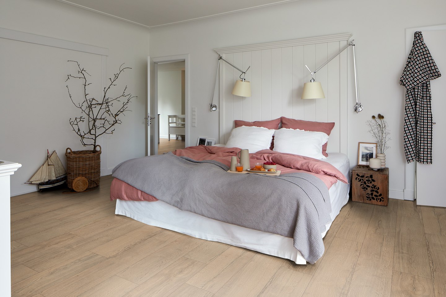 Laminaatti Egger Pro EL2082 8mm KL32 V4 Natural Elva Oak 1,99m²