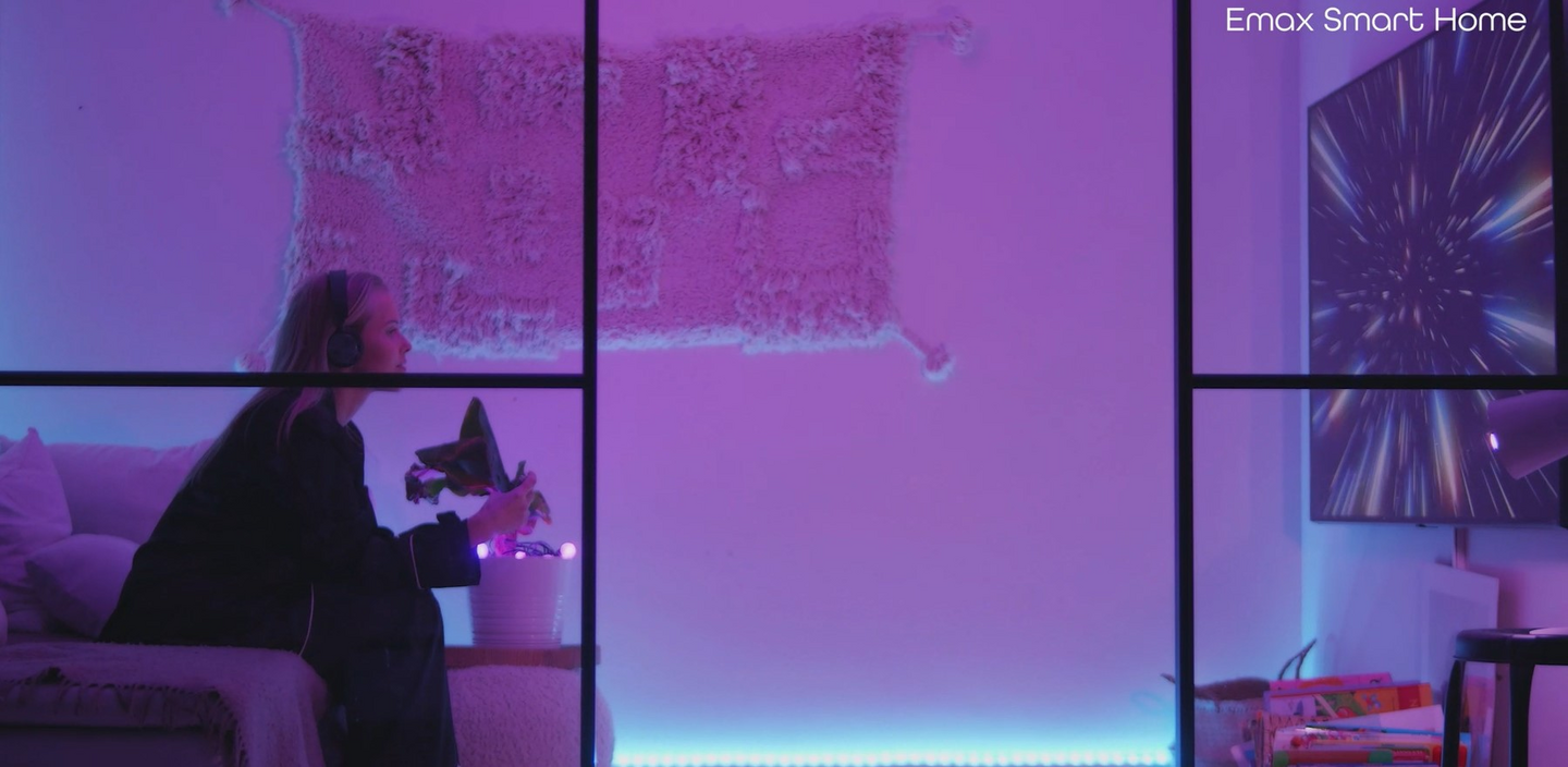 Valonauha Emax Smart Home 6,5W/m RGB+CCT 280lm/m IP20/IP44 Wi-Fi 3m