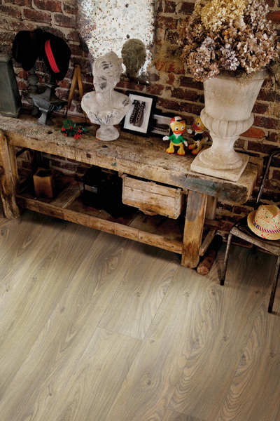 LAMINATGOLVGOLV GRAND BERRY ALLOC AVENUE PRIME 62002579, 2,323M² KU'DAMM