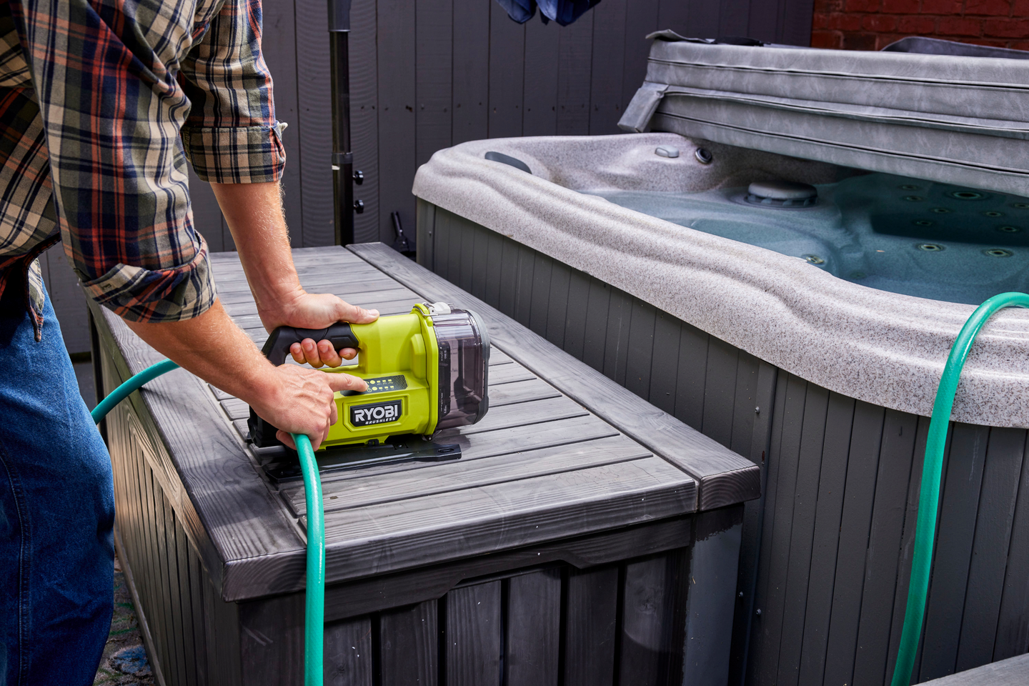 Akkuvesipumppu Ryobi RY18TPXA-0 18V ONE+ runko