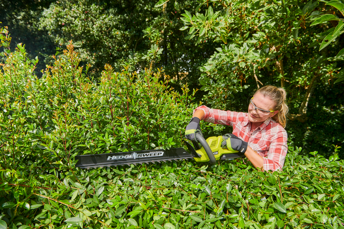 Akkupensasleikkuri Ryobi RY36HT60A-0 36V Max Power runko