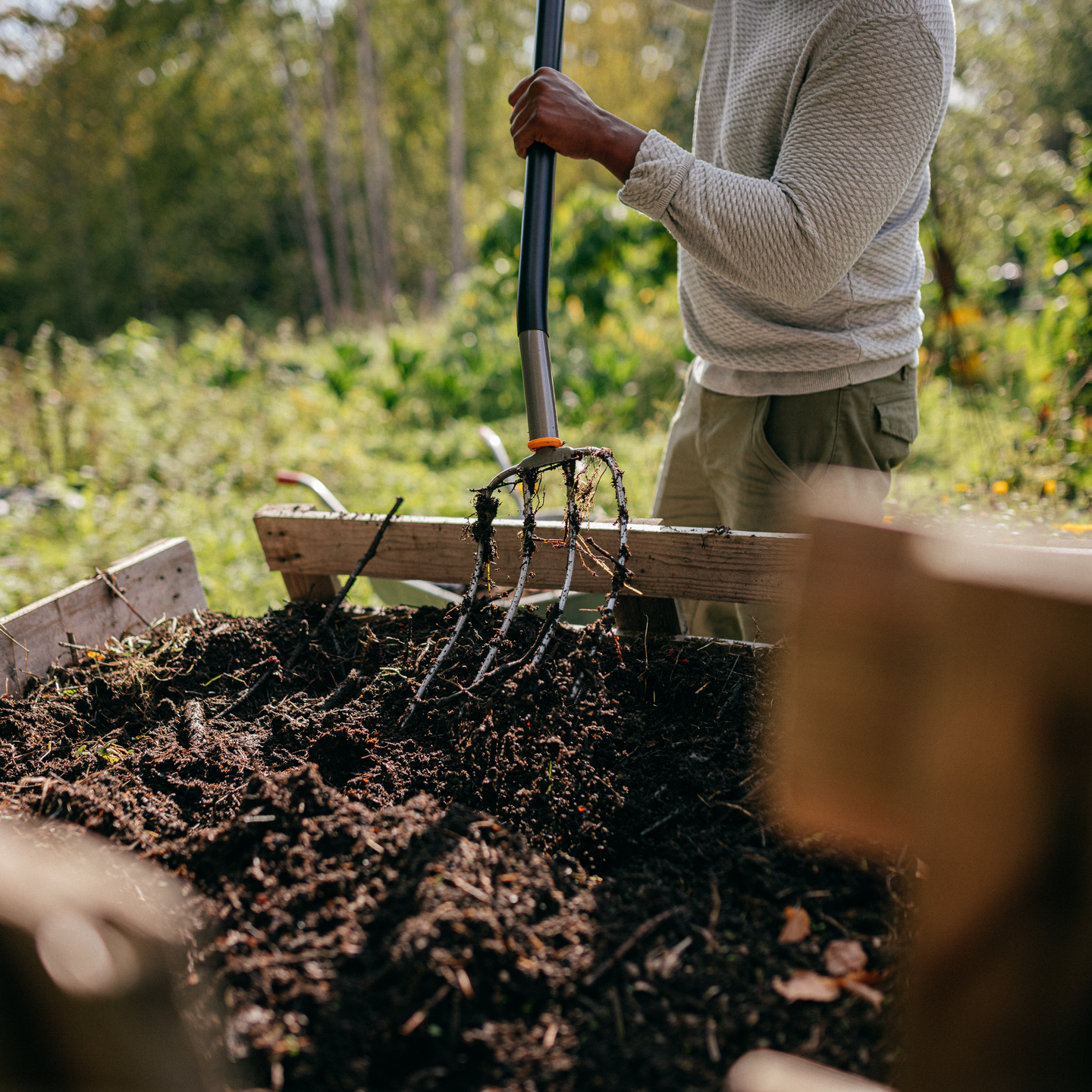 Kompostitalikko Fiskars Ergonomic