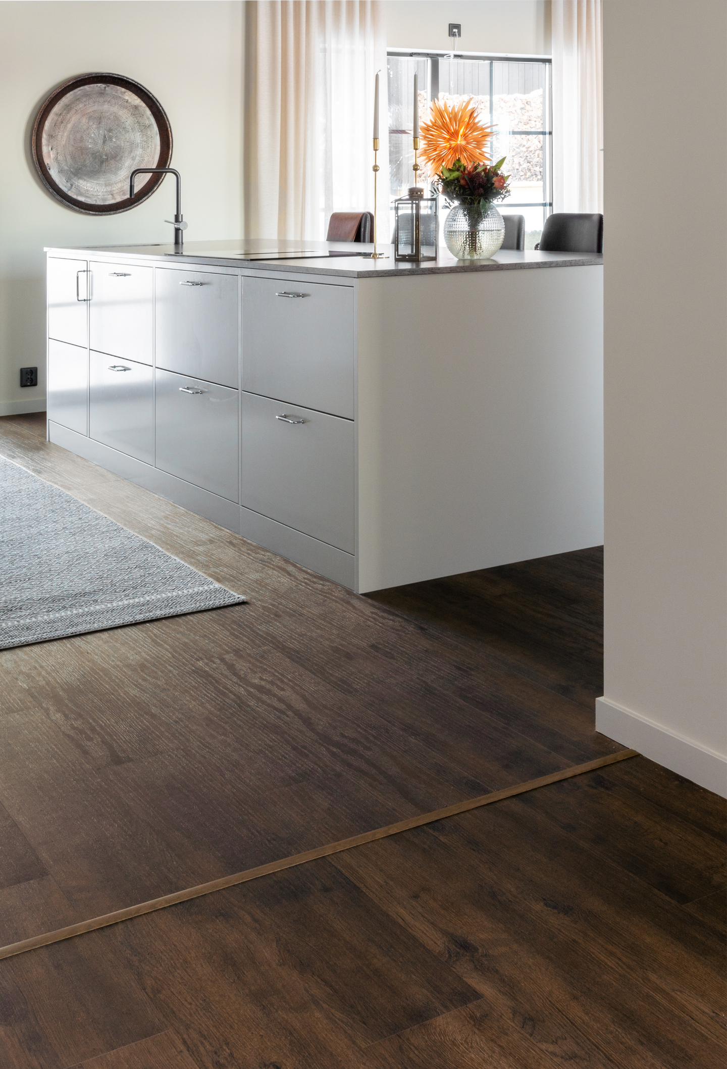 VINYLGOLV MAXWEAR GOLVABIA EK COFFEE 1,86M², 114120 1190X195X10MM