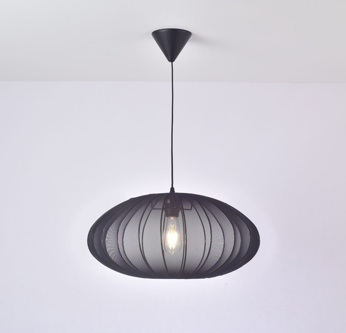 Riippuvalaisin Focuslight Elise 500mm E27 max.12W musta