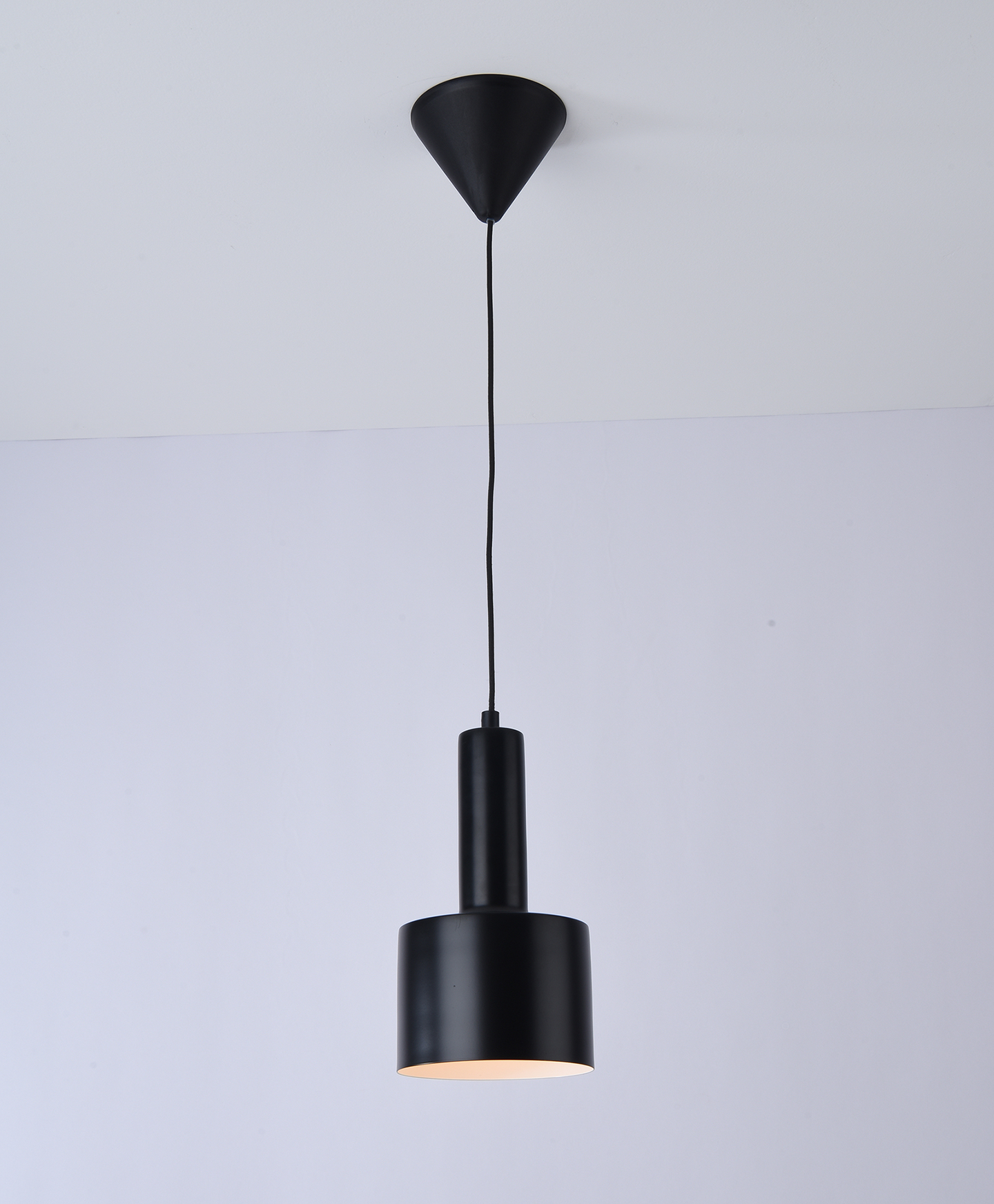 Riippuvalaisin Focuslight Elliot E14 max.25W musta