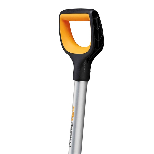 SNÖRAKA FISKARS X-SERIES