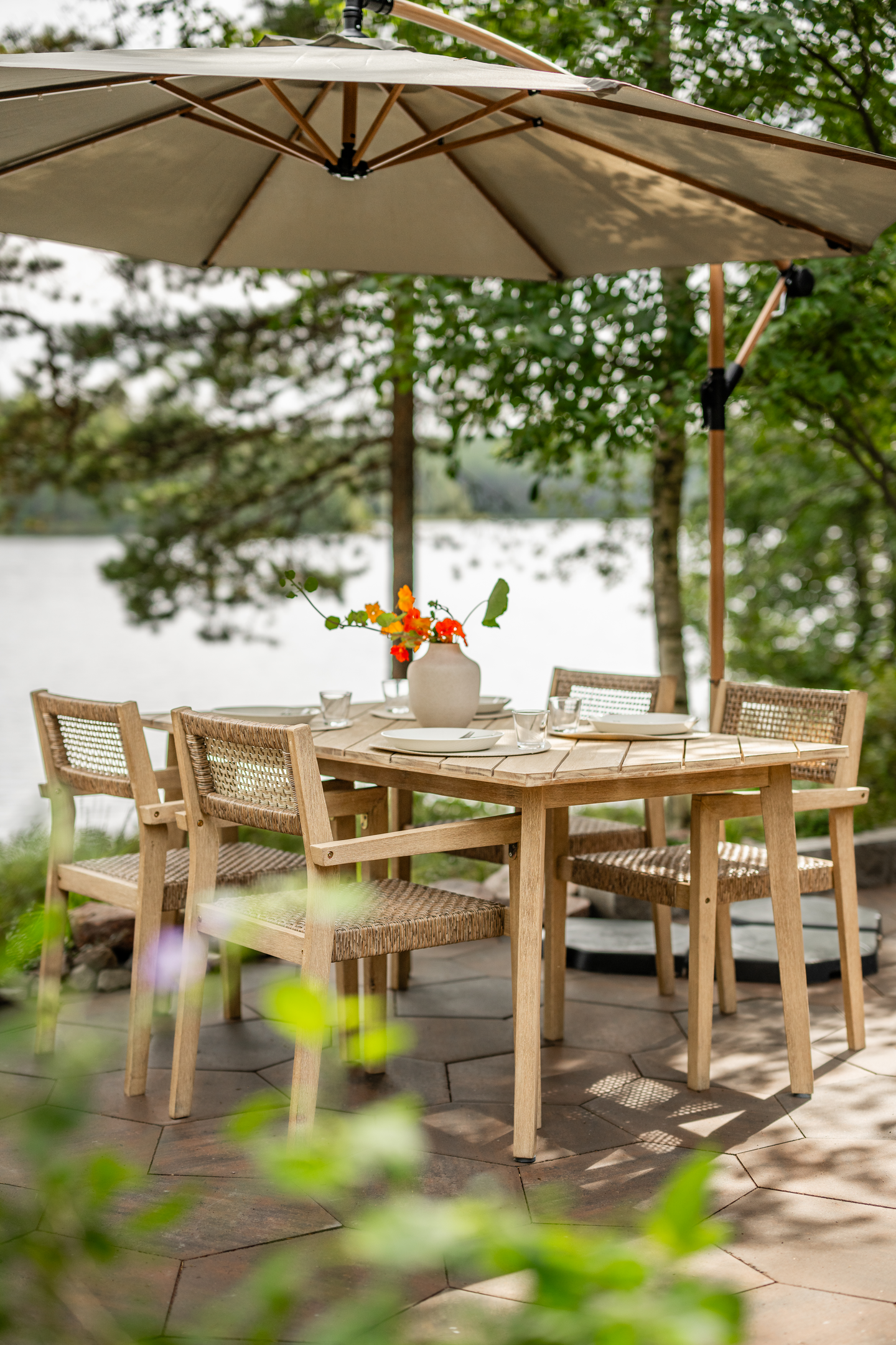 LED-PARASOLL CELLO PISA GRÖN 300CM