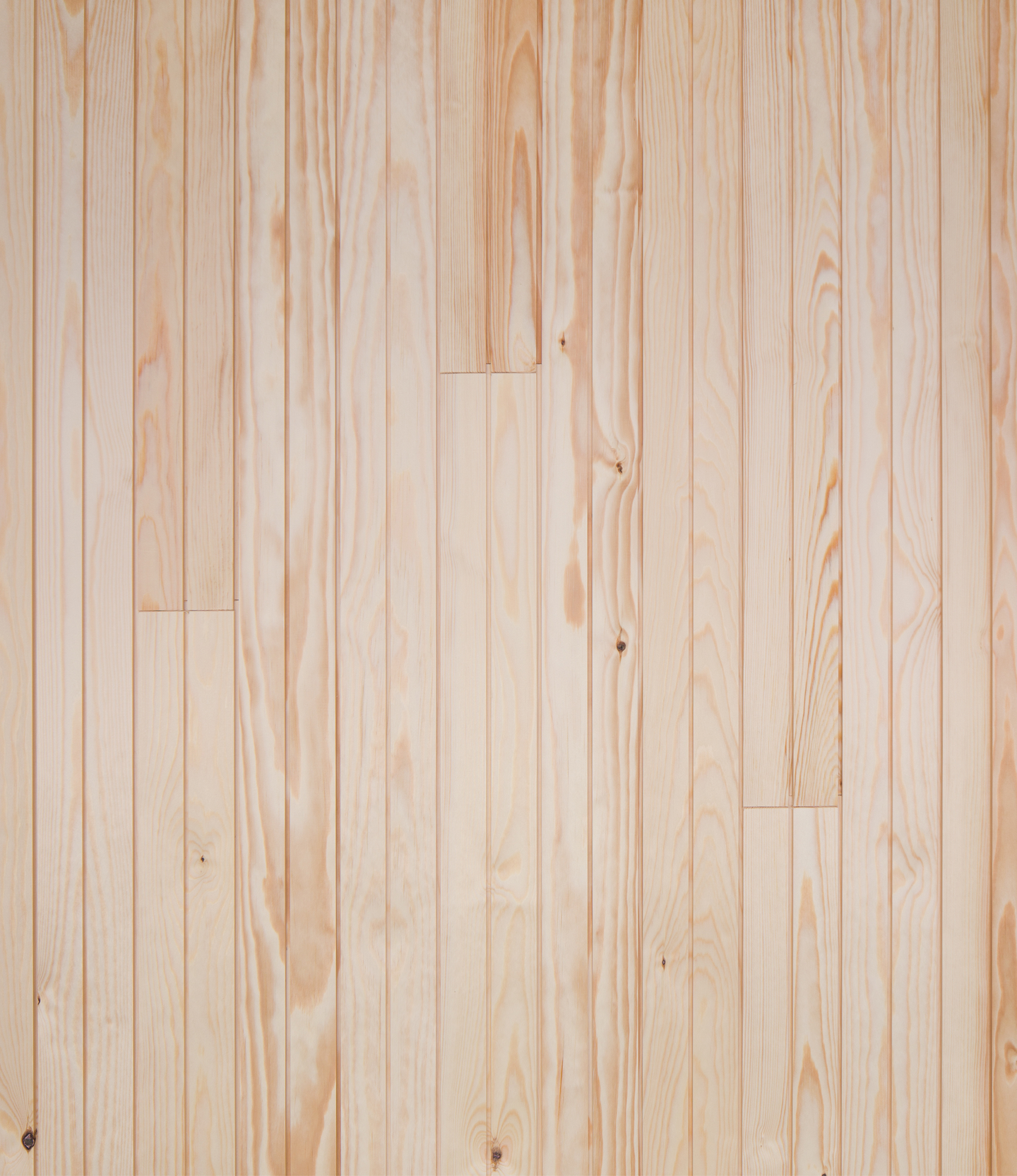 Sisustuspaneeli 15x95x3280 STS(4) valeura päätypontattu mänty VM-EM, puuvalmis