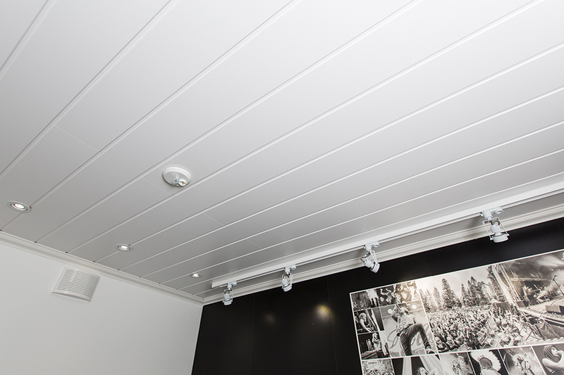 Sisustuspaneeli 10x150x2780 STP päätypontattu MDF valkoinen