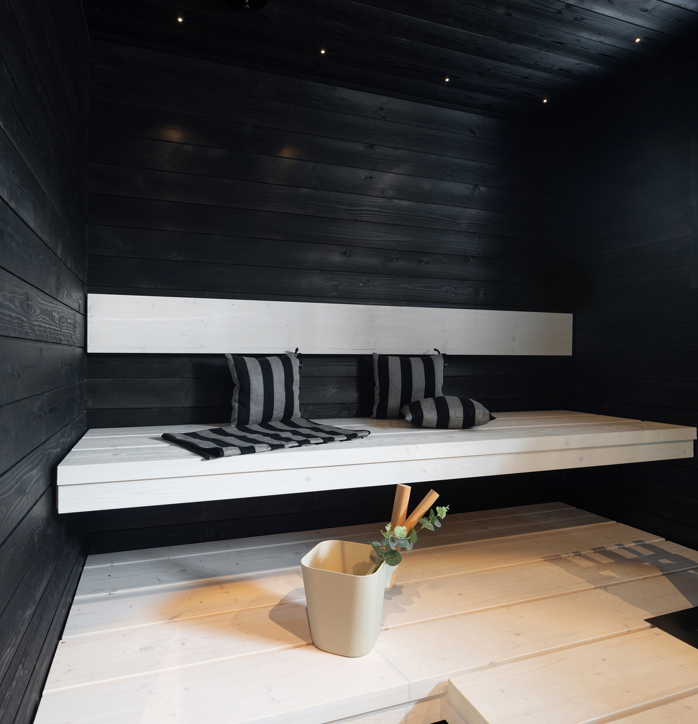 Saunapaneeli 14x120x2400 STS4 TK saunasuojattu hiili