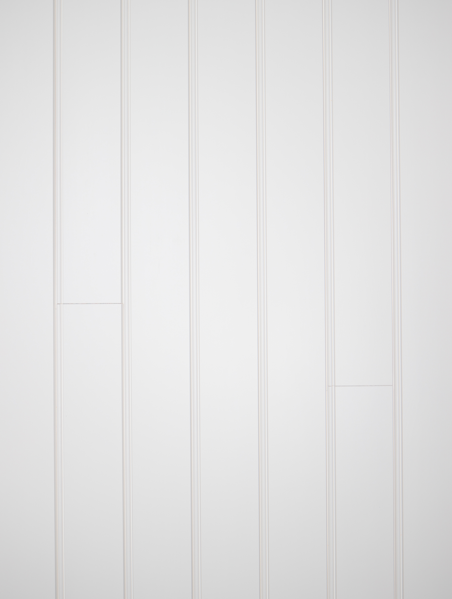 Sisustuspaneeli 15x120x2980 helmi päätypontattu mänty valkoinen 1,58m²