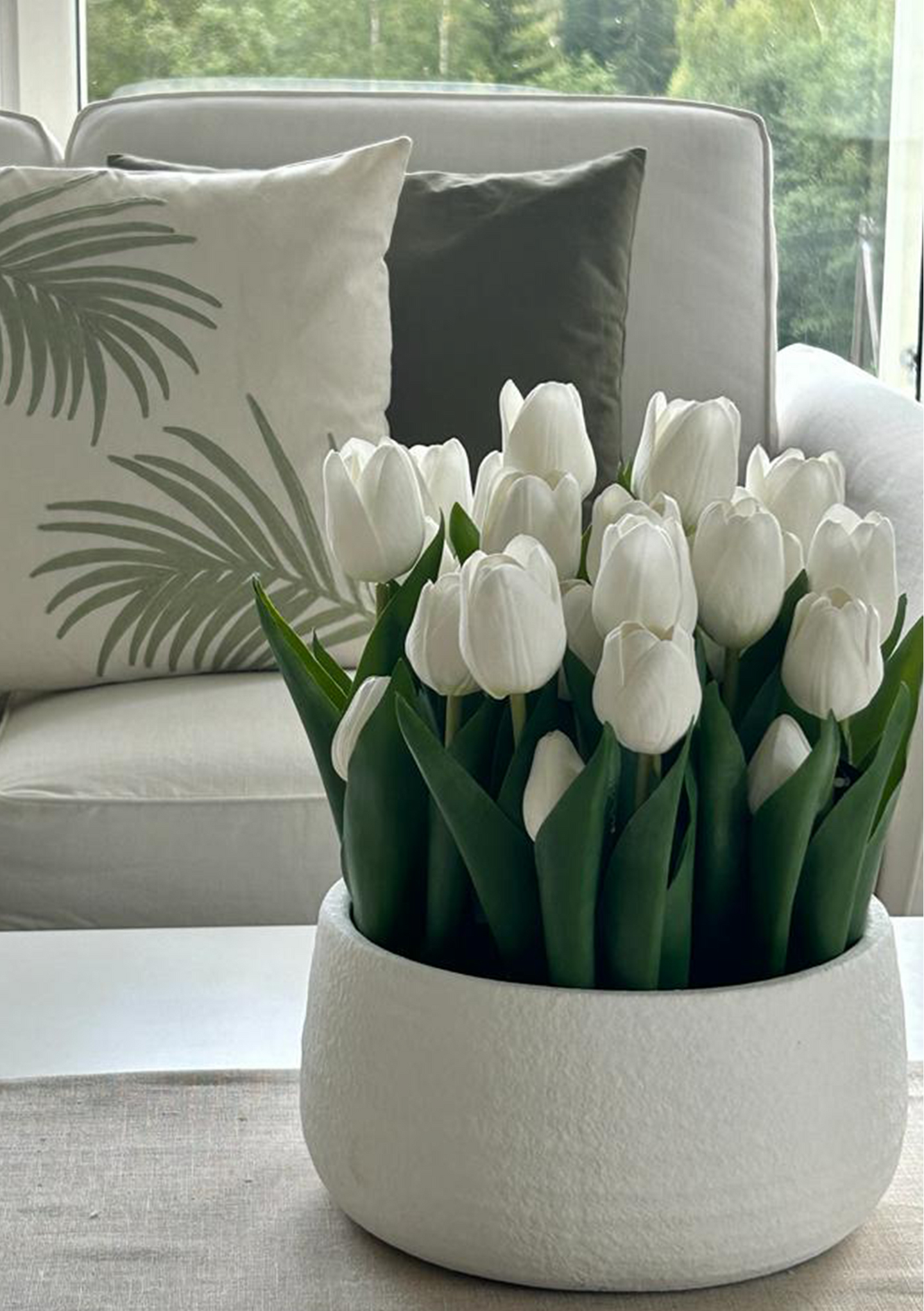 Tulppaani ruukku Finnmari 28cm valkoinen