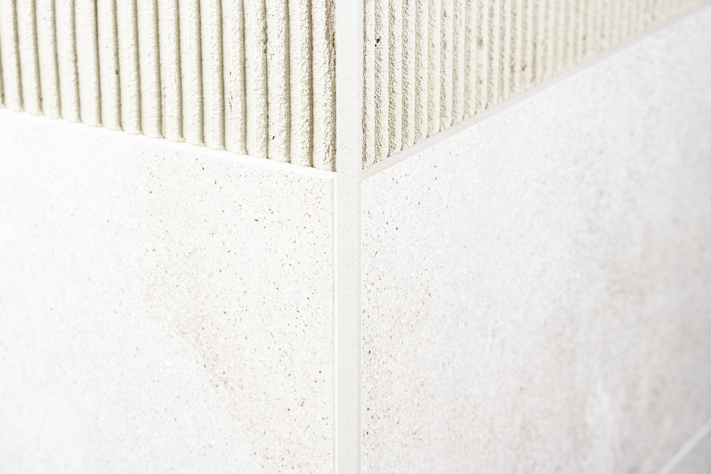 Laattalista Genesis L-malli 8mm 250cm chalk stone